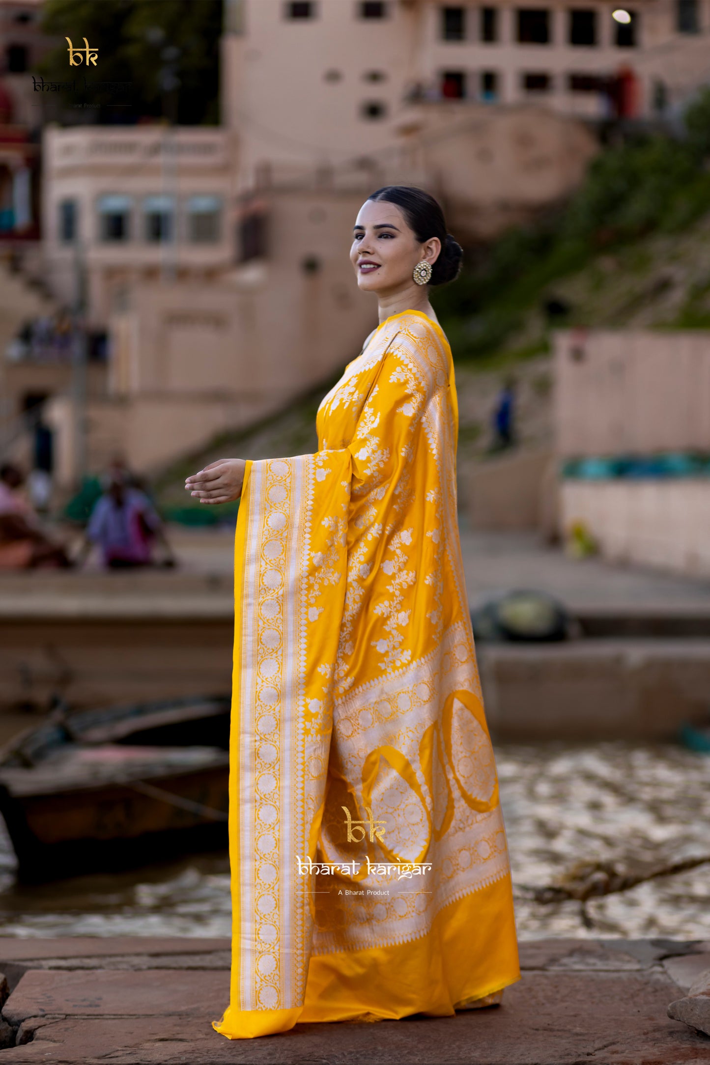 Banarasi mashru handloom Silk code-BYD075