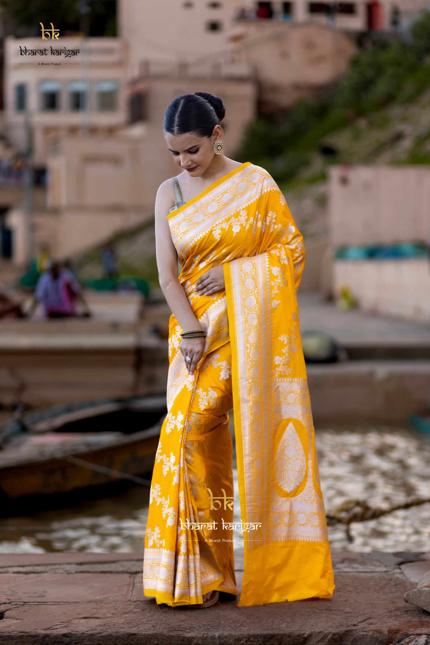 Banarasi mashru handloom Silk code-BYD075