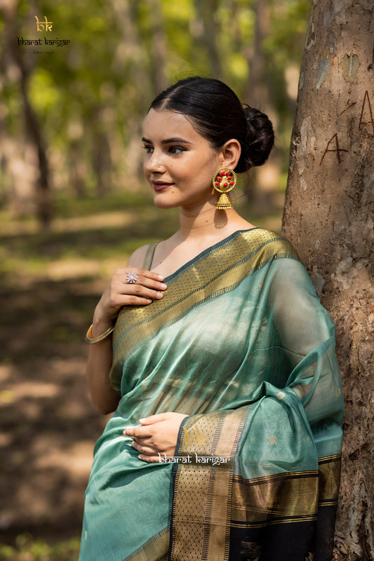 Maheshwari handloom Saree -Product code-THA026