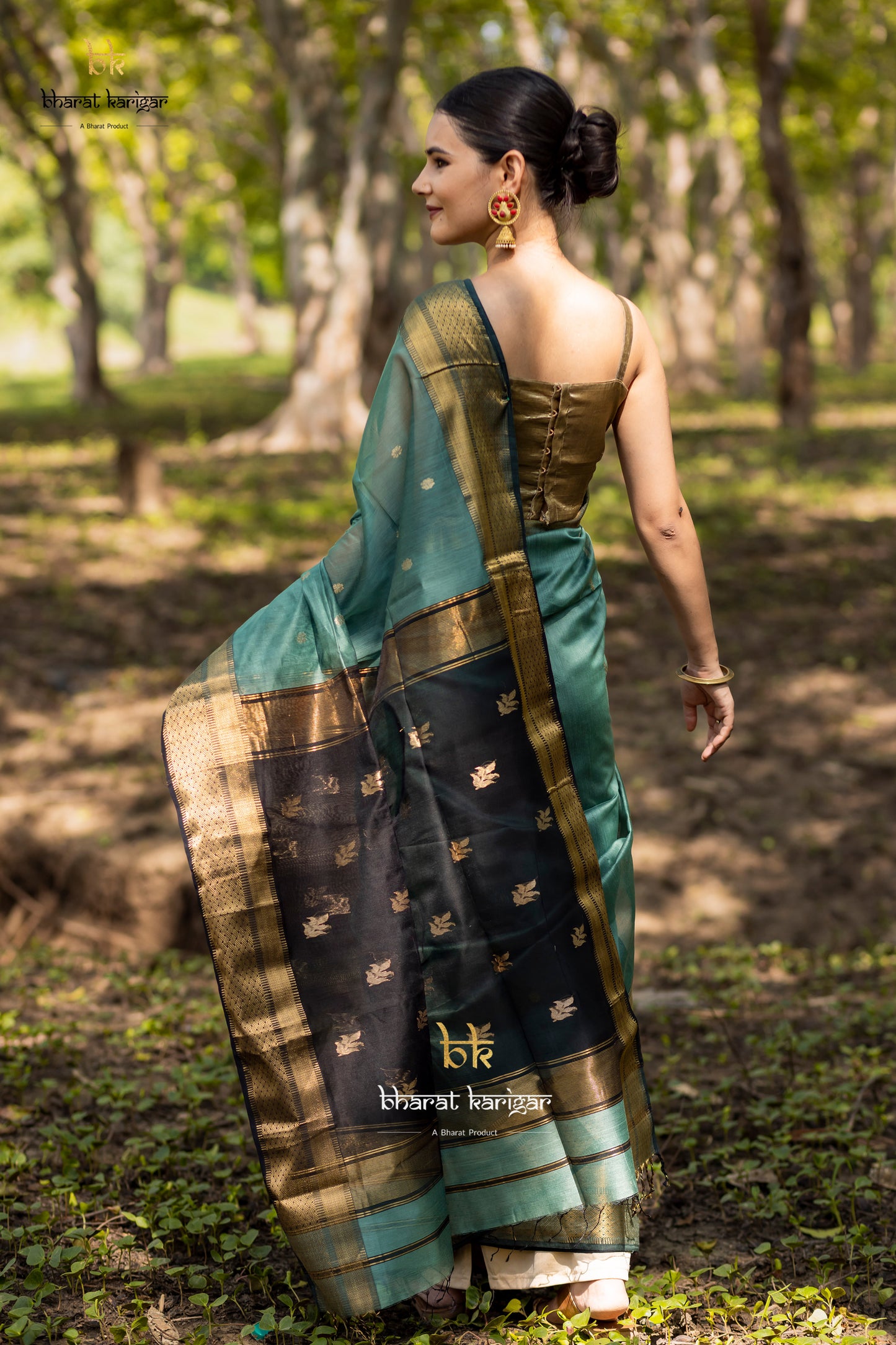 Maheshwari handloom Saree -Product code-THA026