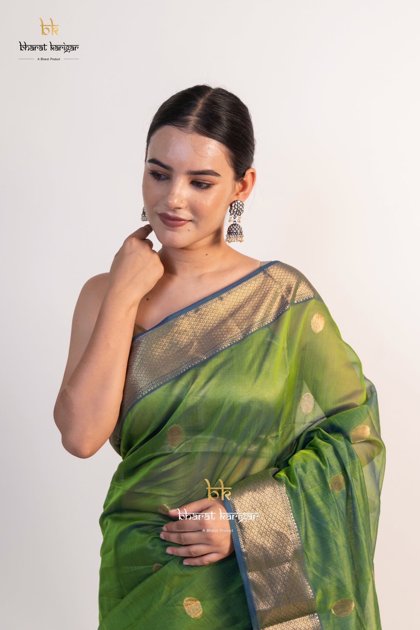 Maheshwari handloom Saree -Product code-THA012