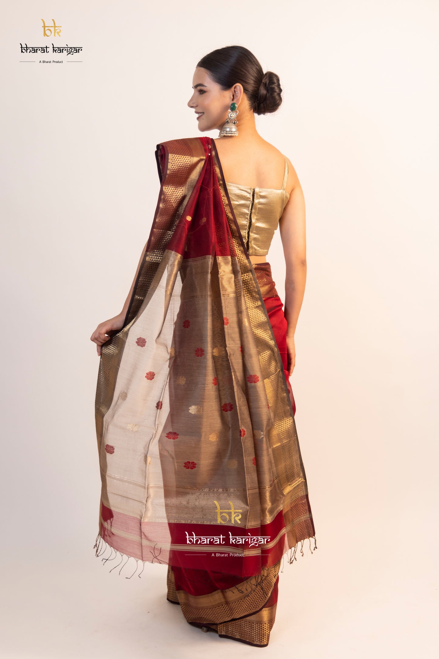 Maheshwari handloom Saree -Product code-THA007