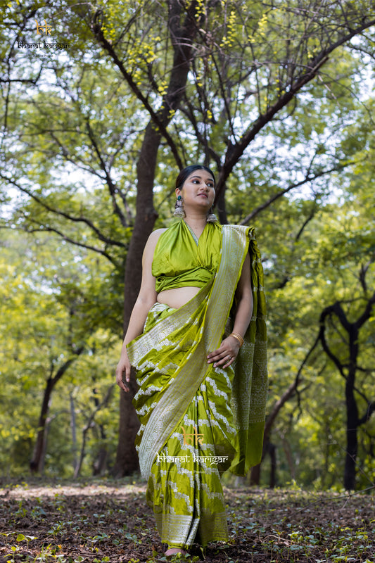 Banarasi mashru handloom Silk code-BYD071