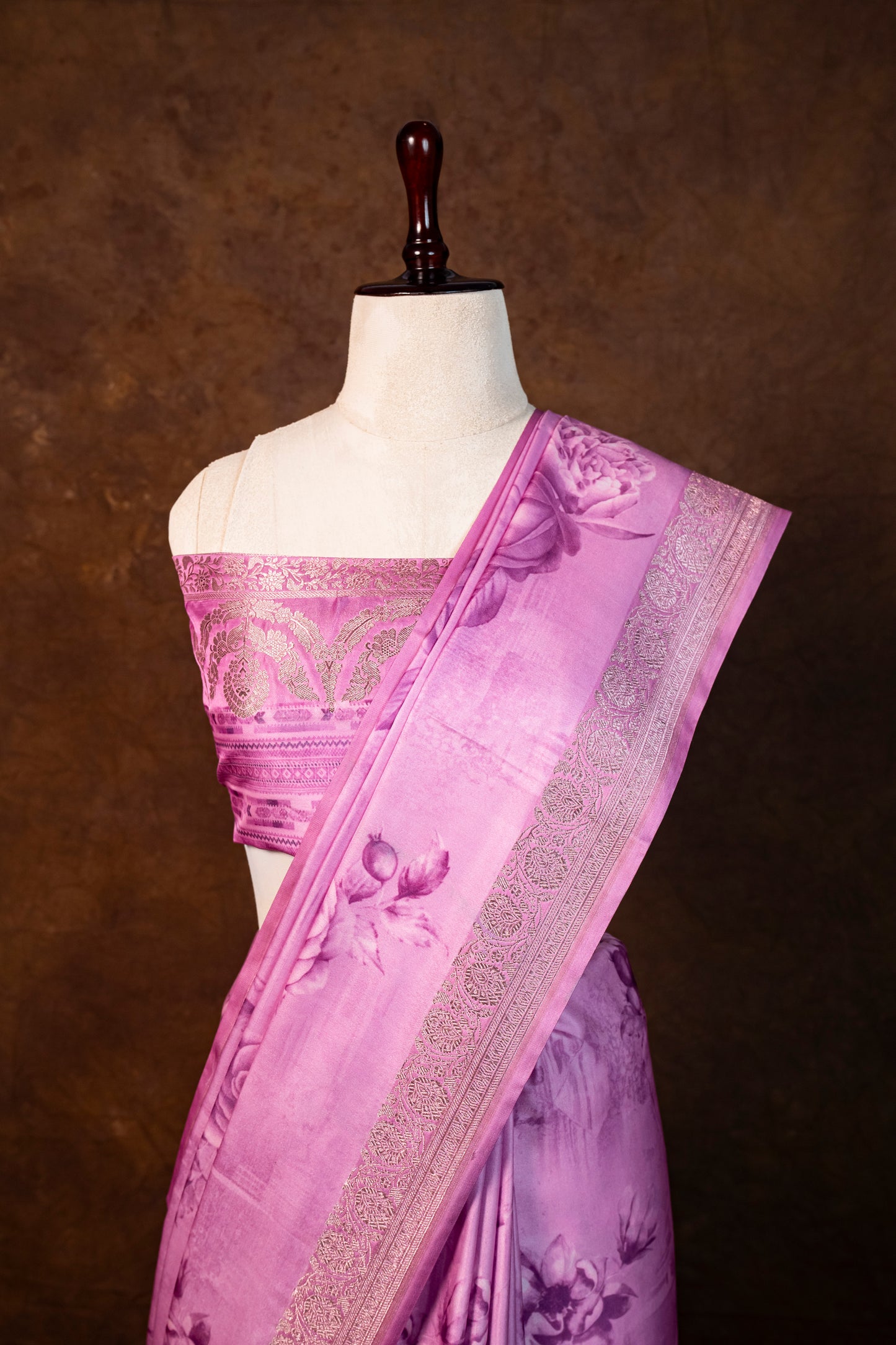 Banarasi mashru handloom Silk code-BYD012