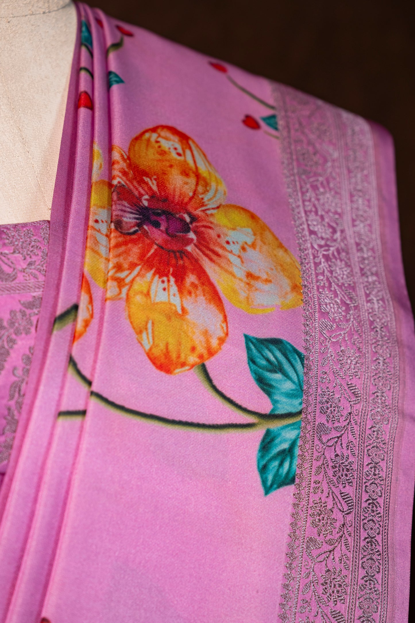Banarasi mashru handloom Silk code-BYD014