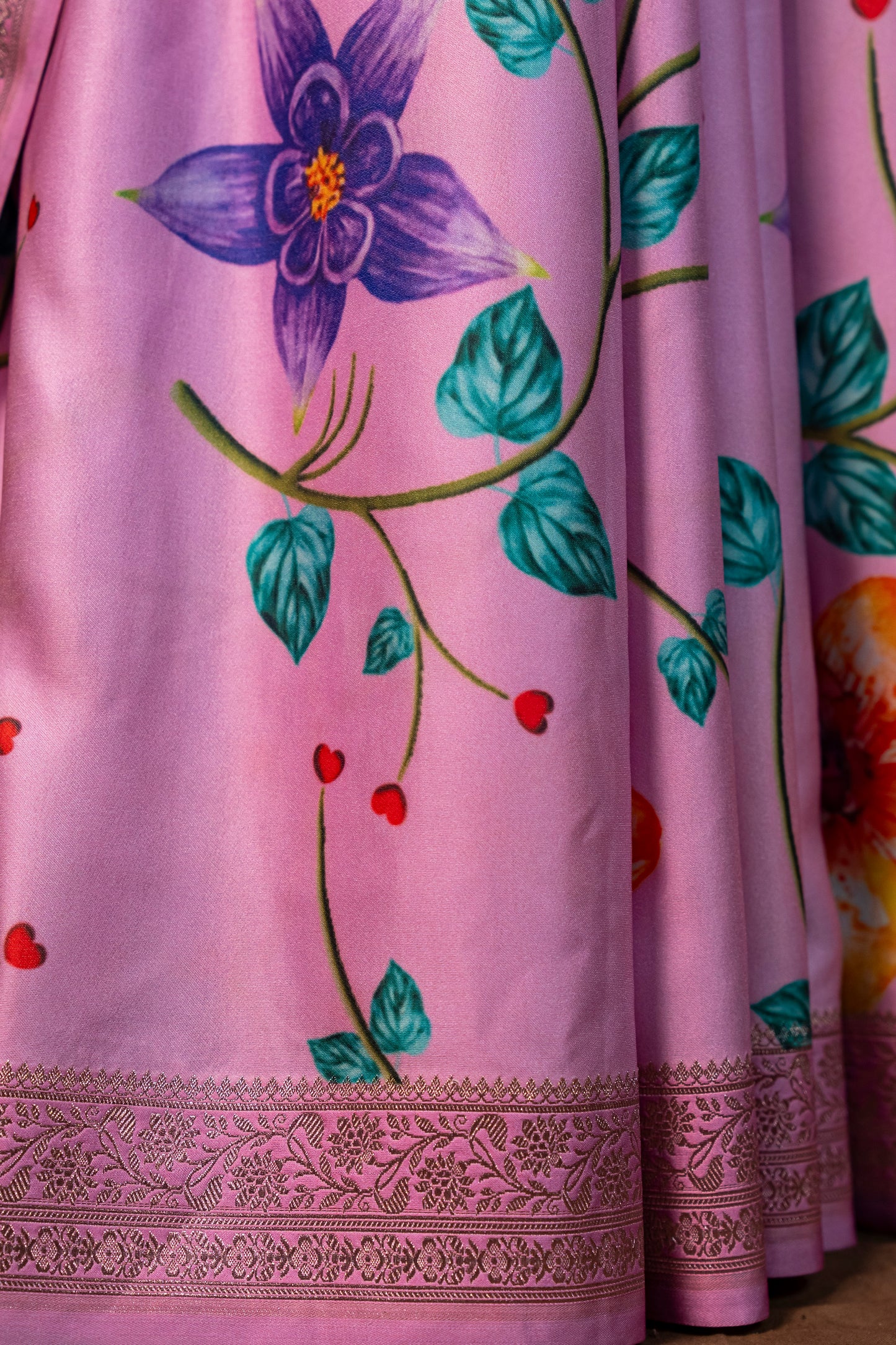 Banarasi mashru handloom Silk code-BYD014