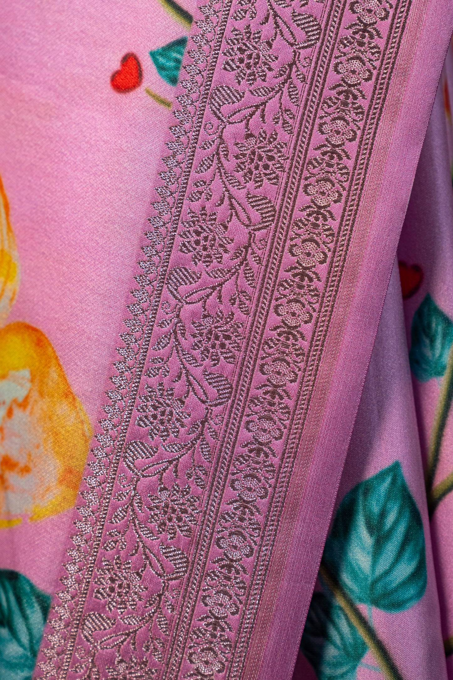 Banarasi mashru handloom Silk code-BYD014