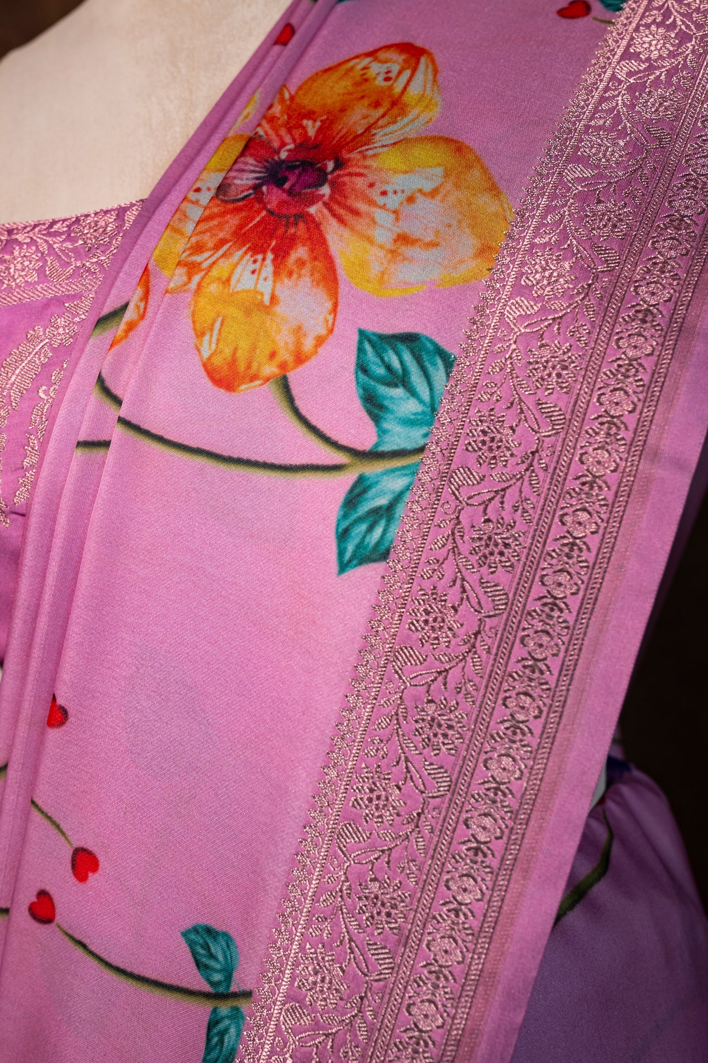 Banarasi mashru handloom Silk code-BYD014