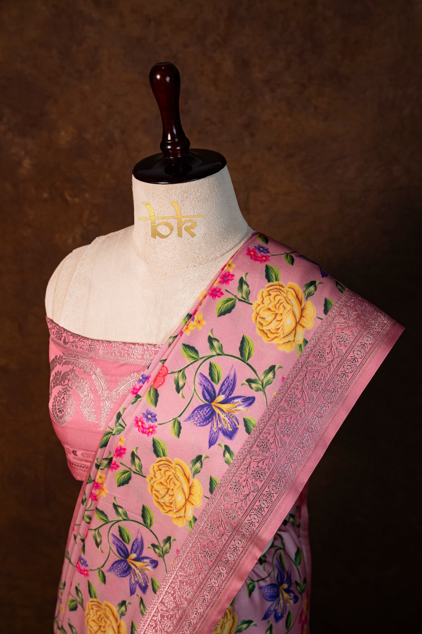 Banarasi mashru handloom Silk code-BYD015