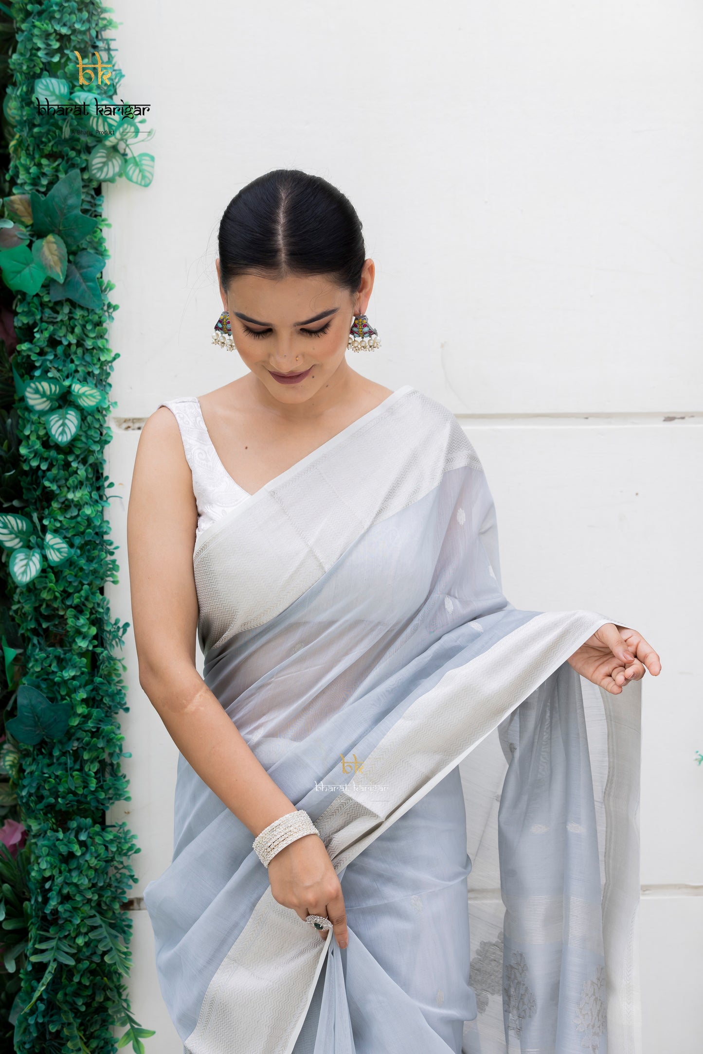 Maheshwari handloom Saree -Product code-THA034