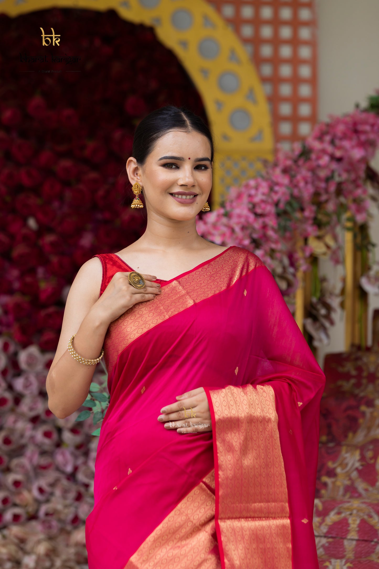 Maheshwari handloom Saree -Product code-THA036