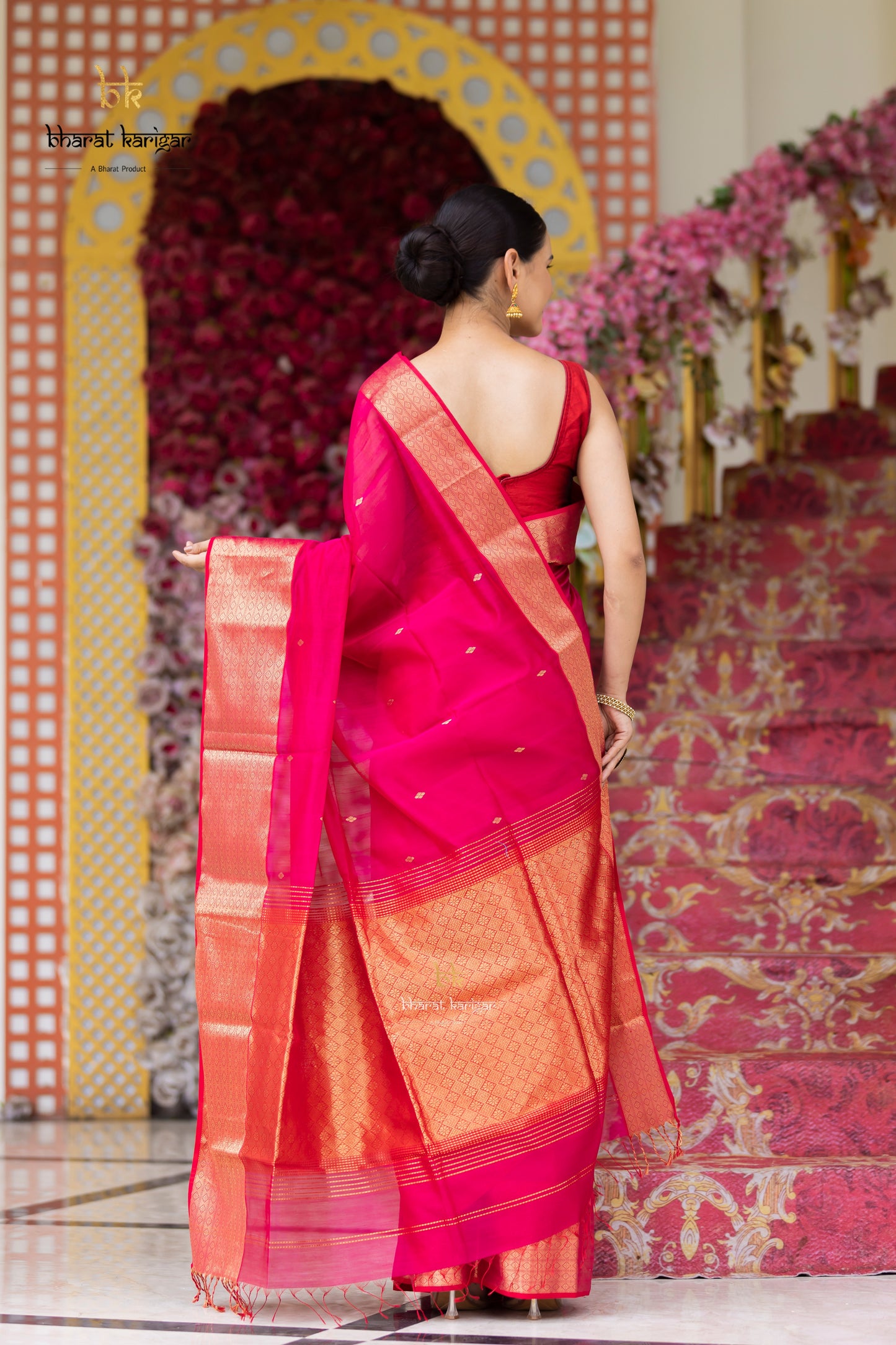 Maheshwari handloom Saree -Product code-THA036