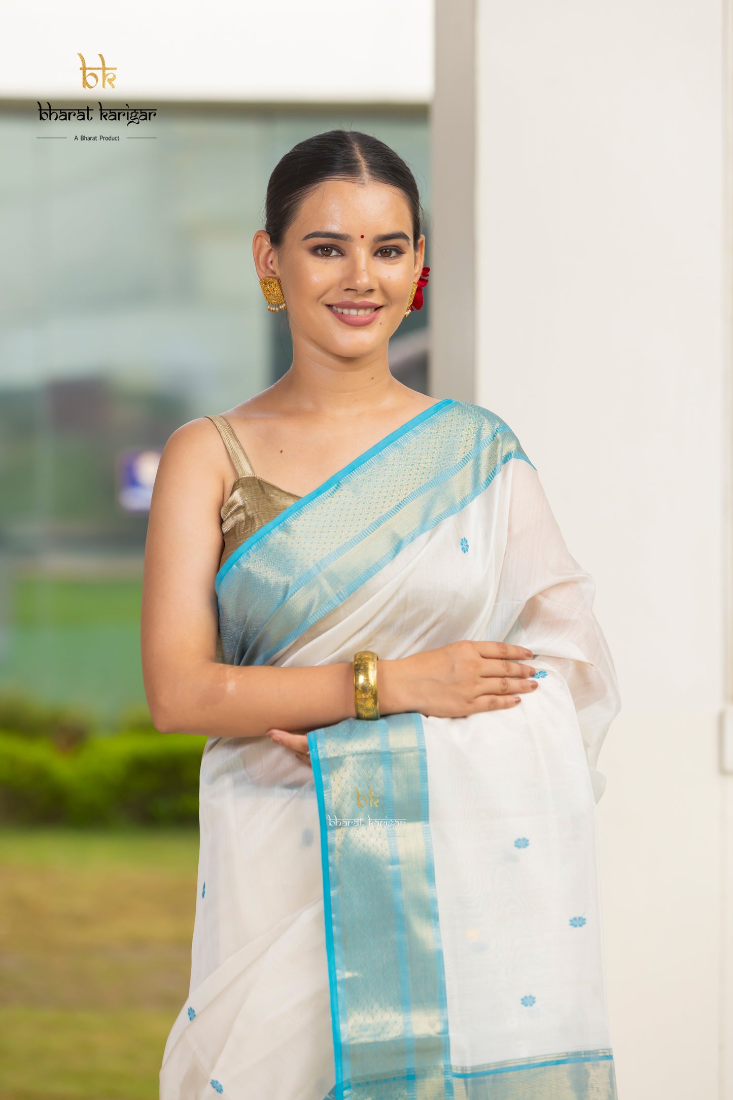 Maheshwari handloom Saree -Product code-THA055