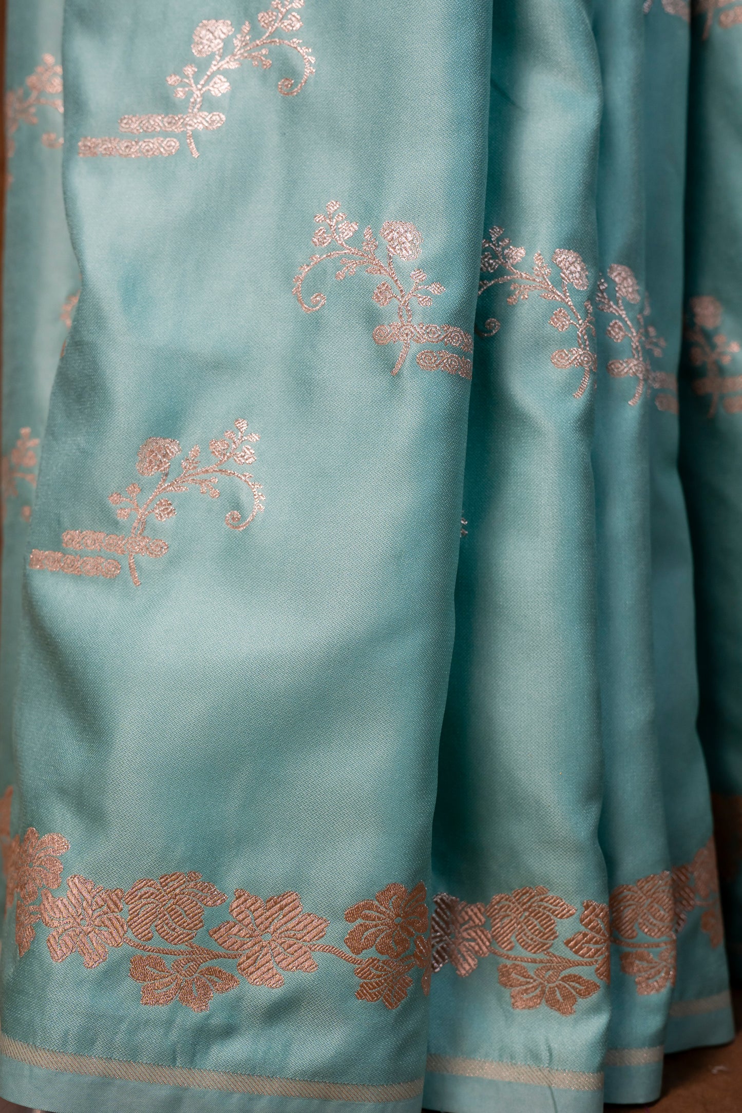 Banarasi mashru handloom Silk code-BYD007