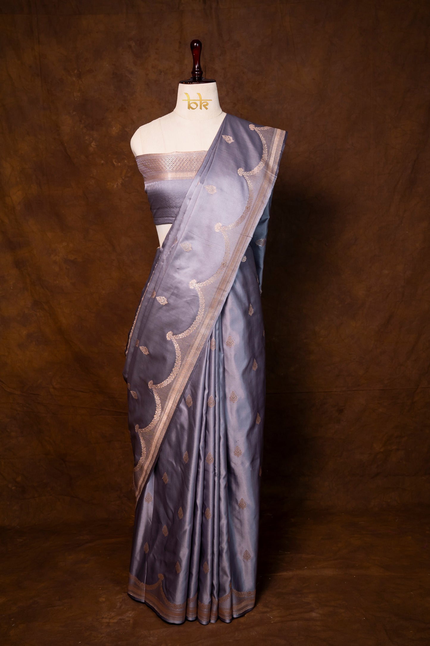 Banarasi mashru handloom Silk code-BYD035