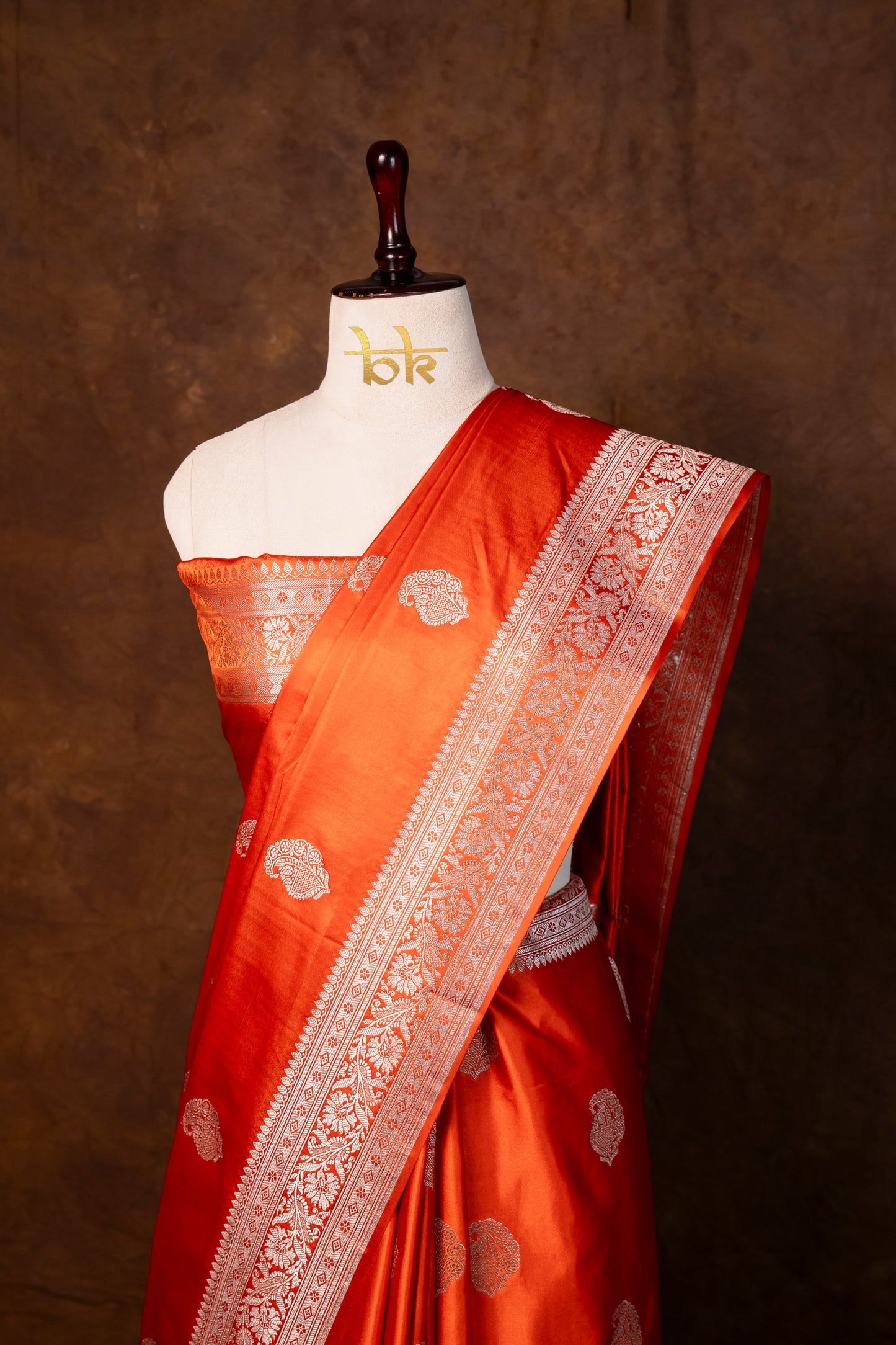 Banarasi mashru handloom Silk code-BYD044