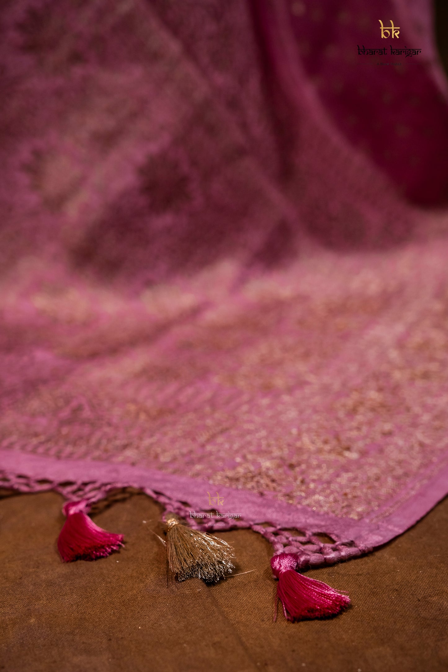 Banarasi Handloom Crepe Dupatta Code-BDH04