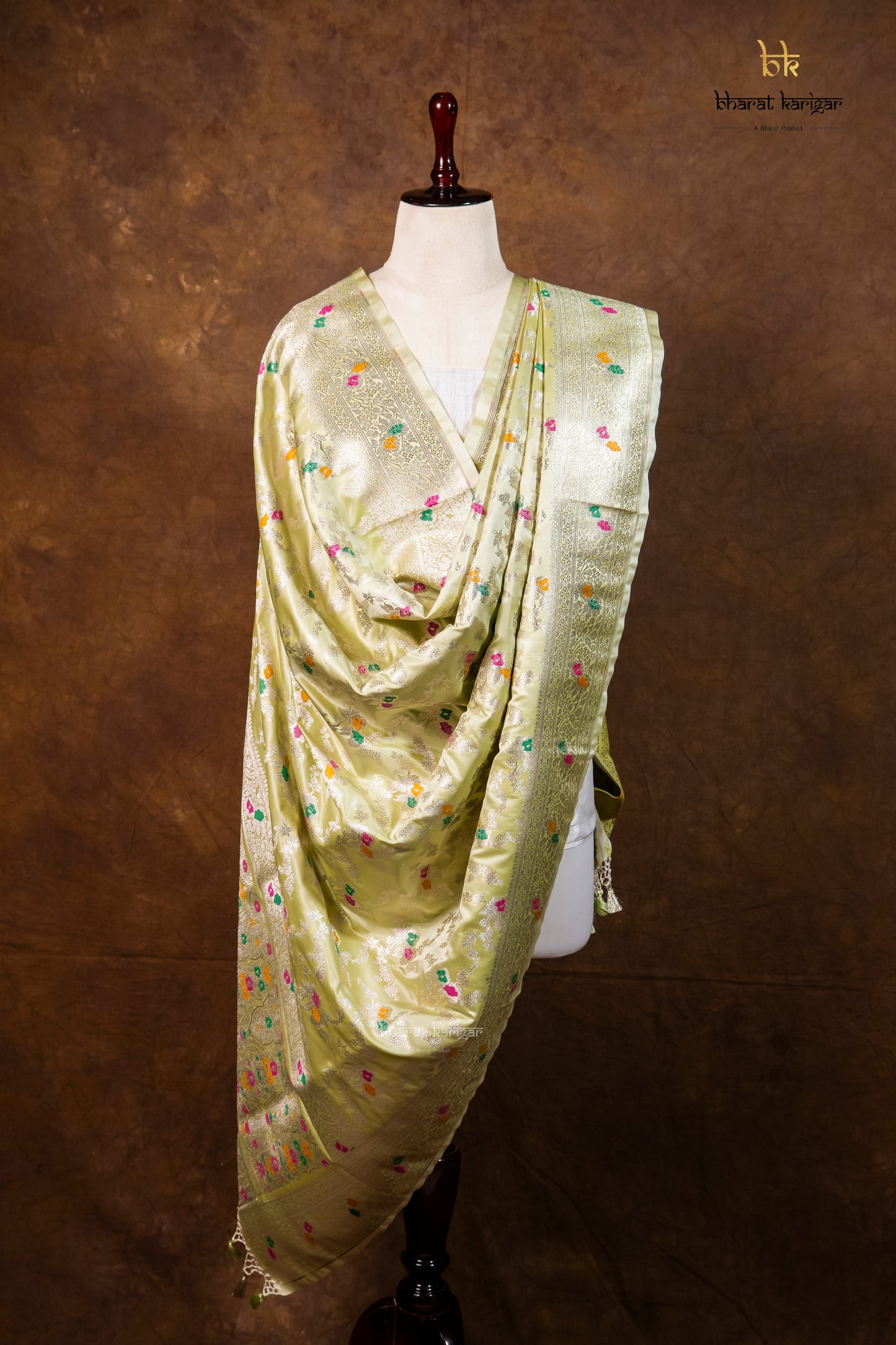 Banarasi Handloom Mashru Silk Dupatta Code-BDH06