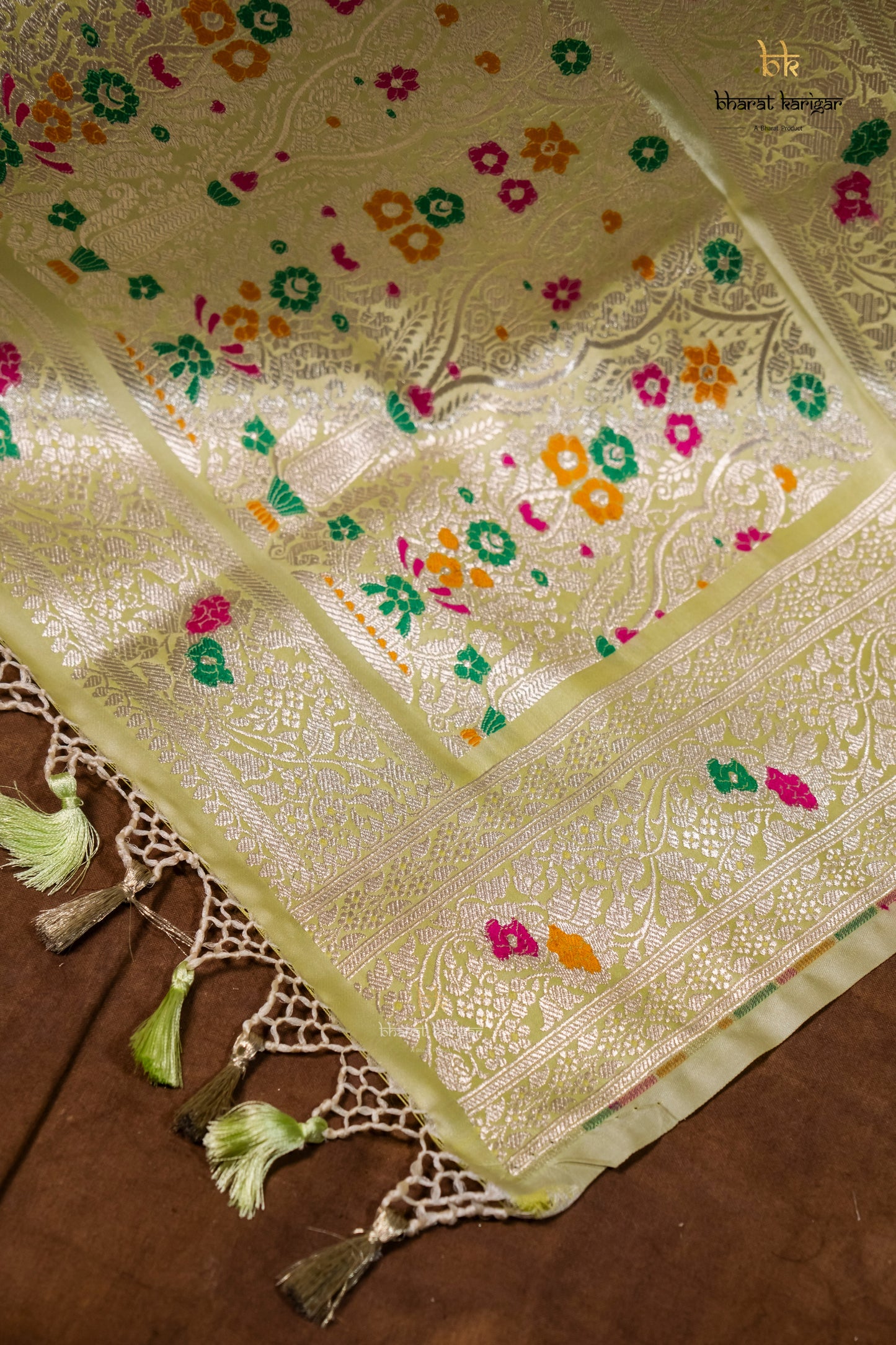 Banarasi Handloom Mashru Silk Dupatta Code-BDH06