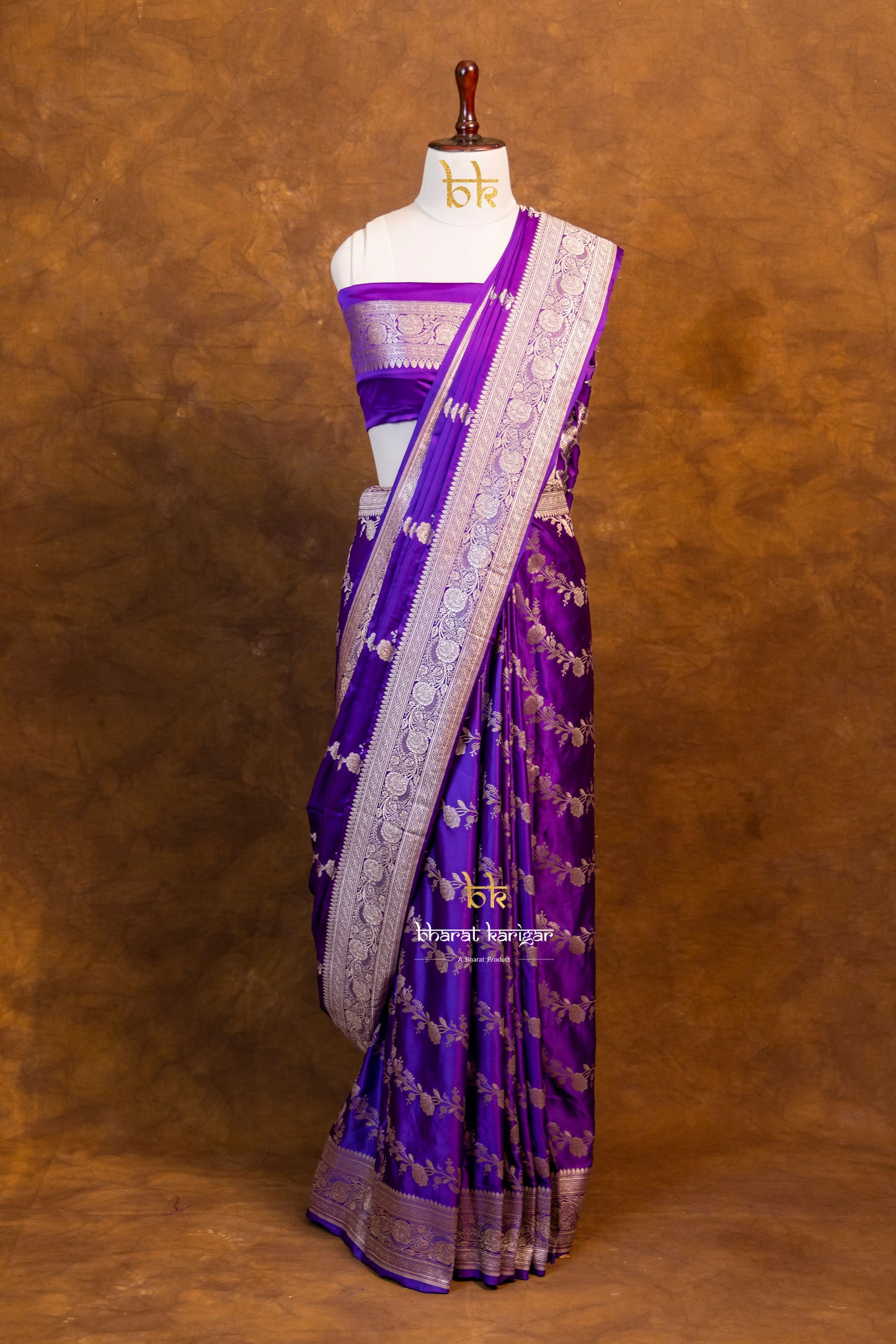 Banarasi mashru handloom Silk code-BYD047