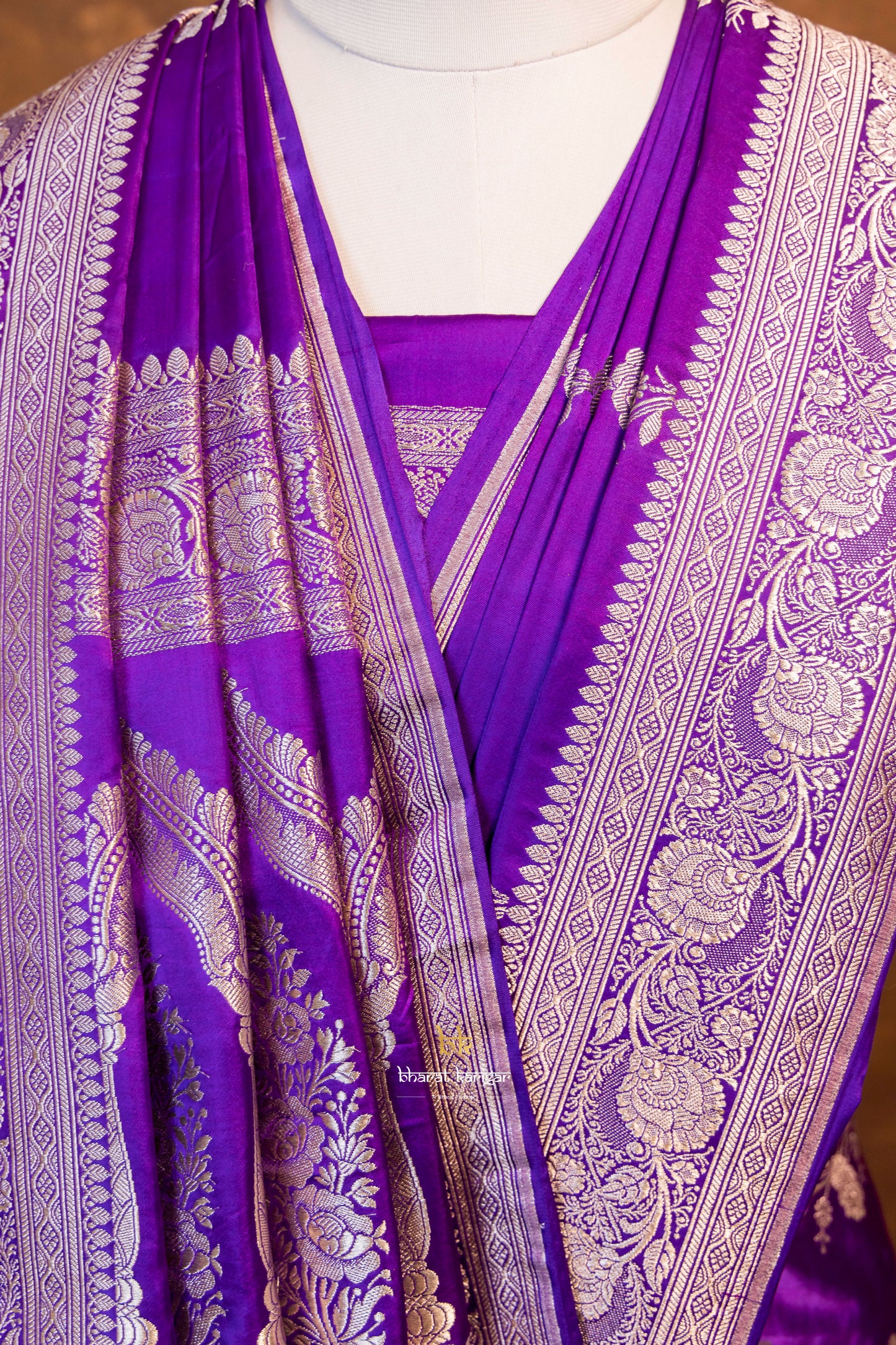 Banarasi mashru handloom Silk code-BYD047