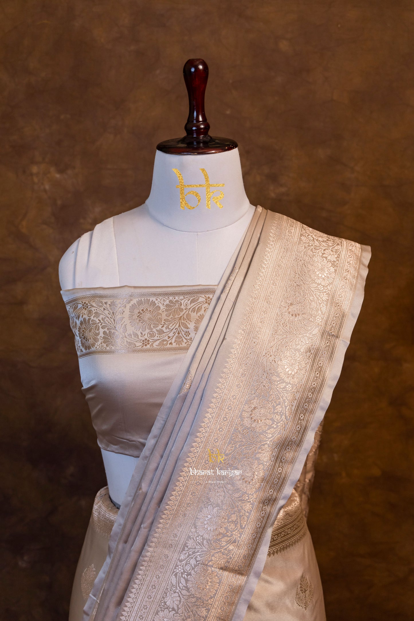 Banarasi mashru handloom Silk code-BYD052