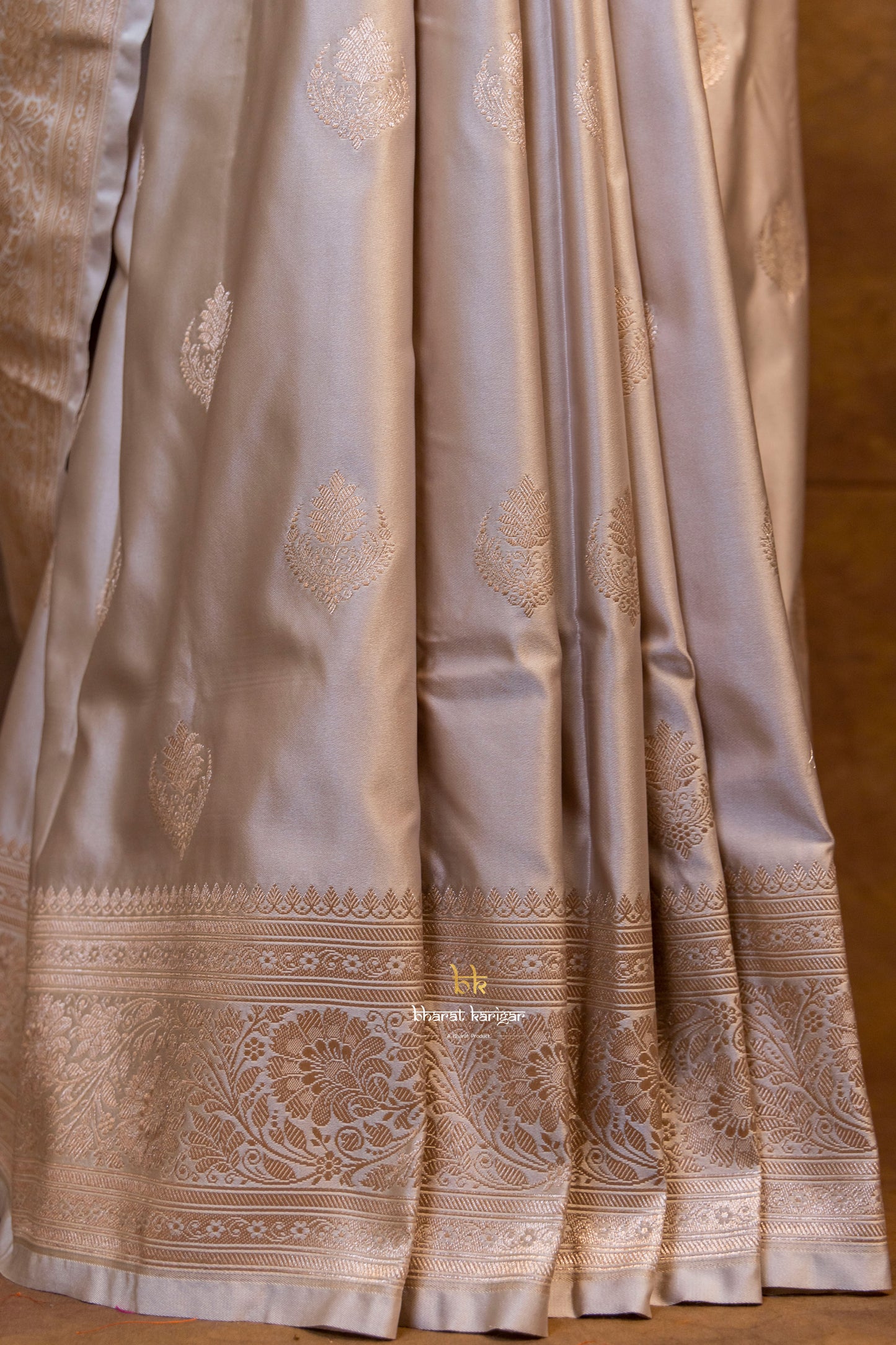 Banarasi mashru handloom Silk code-BYD052