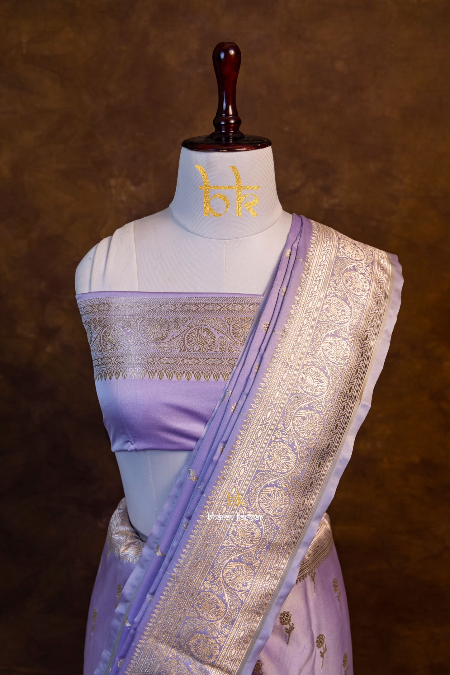Banarasi mashru handloom Silk code-BYD057
