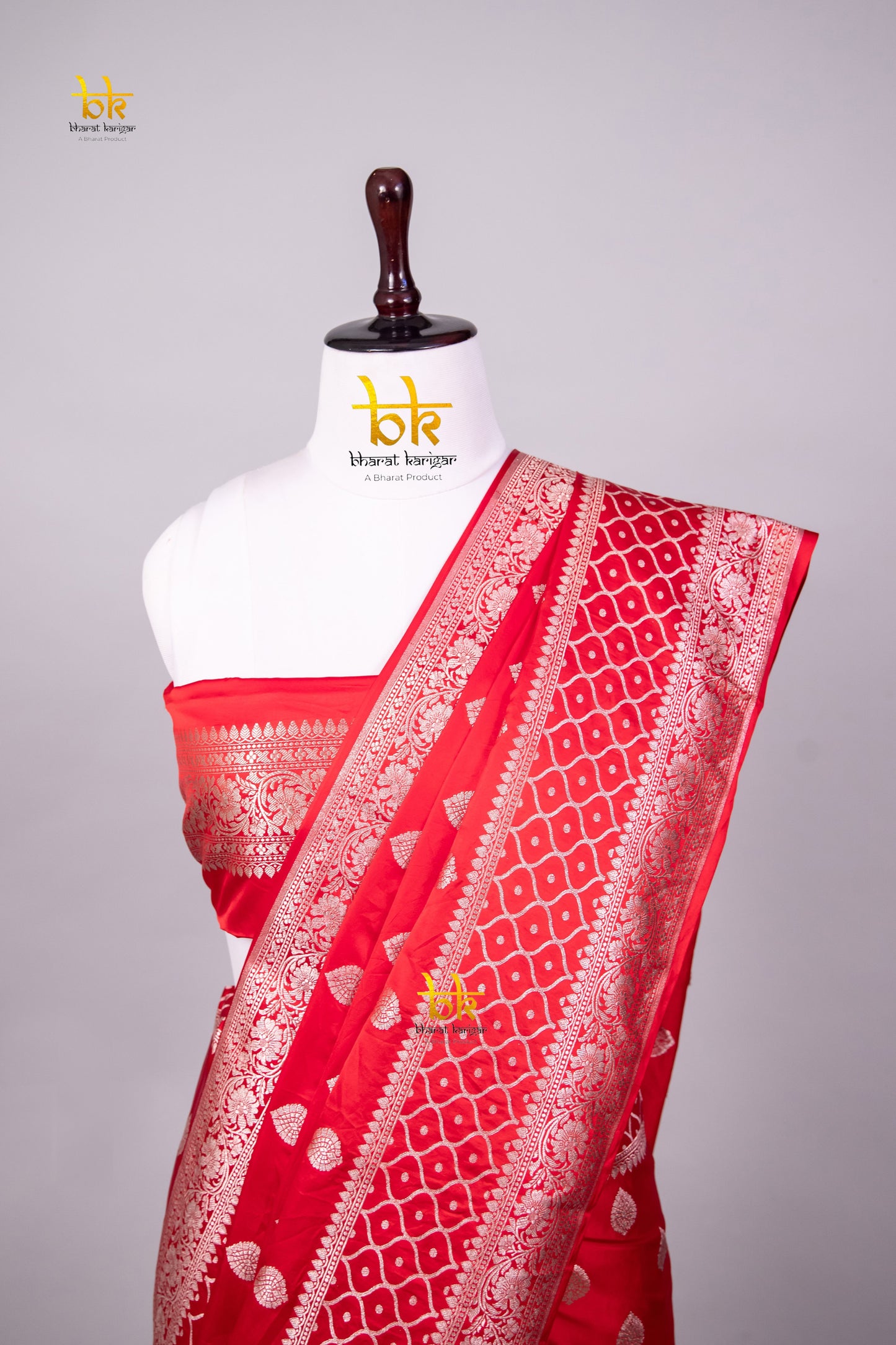 Banarasi mashru handloom Silk code-BYD128