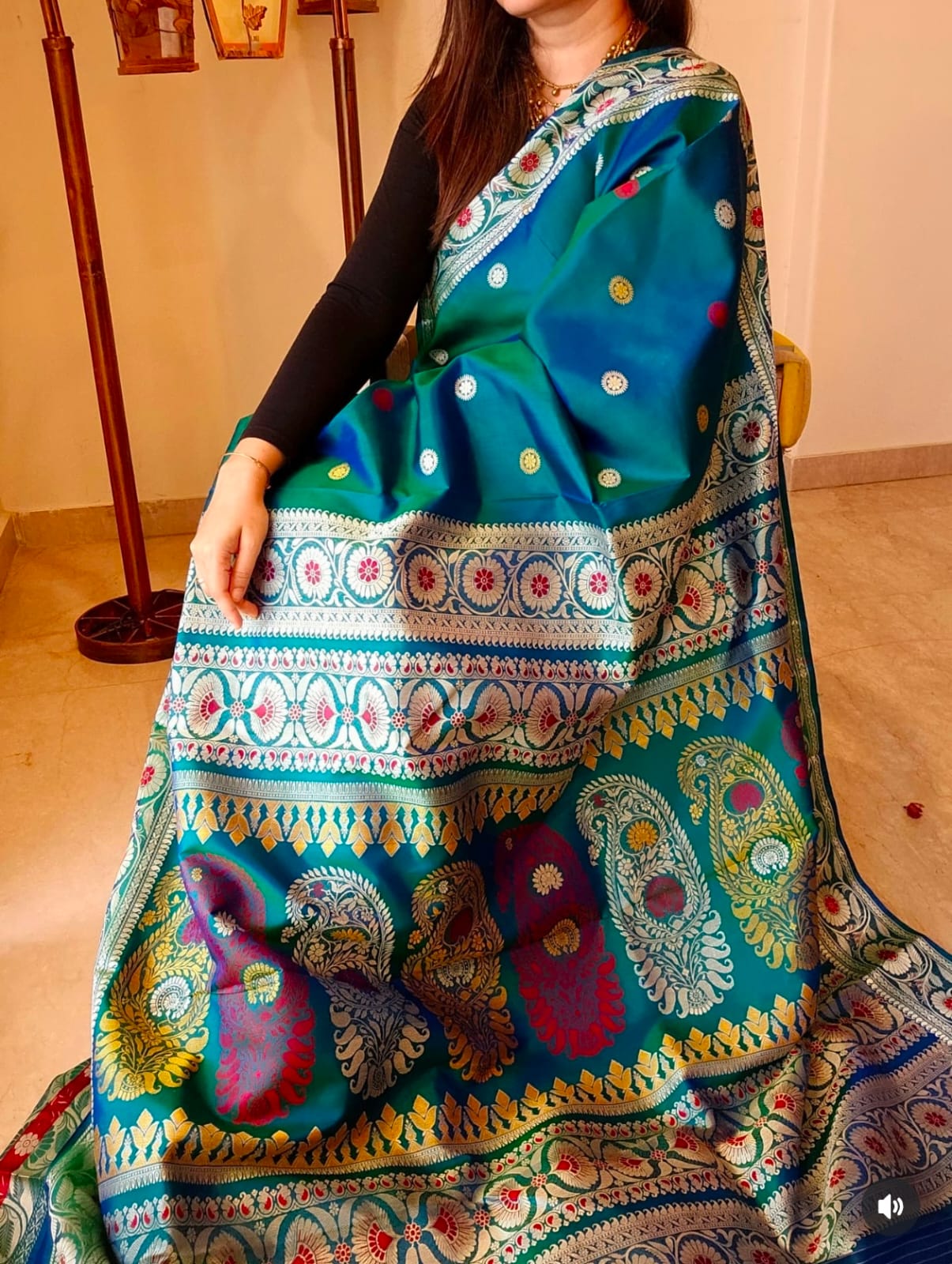 Peacock Green Dual Tone Baluchari Silk Saree with Traditional Galani Weaving Code-04