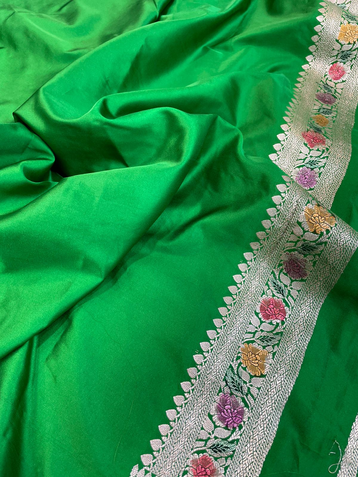 Banarasi mashru handloom Silk code-BSH70