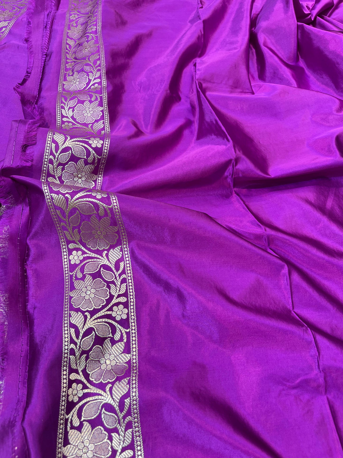 Banarasi mashru handloom Silk code-BSH50