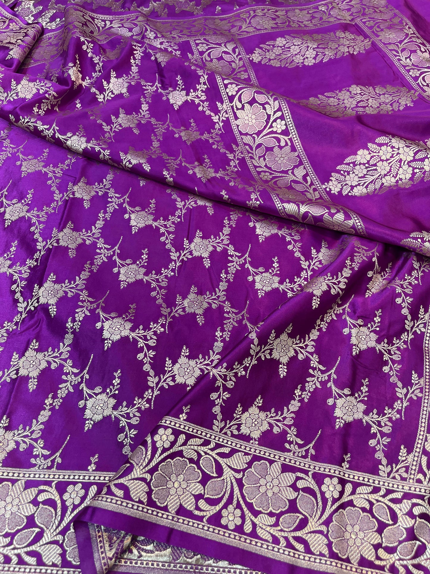Banarasi mashru handloom Silk code-BSH50