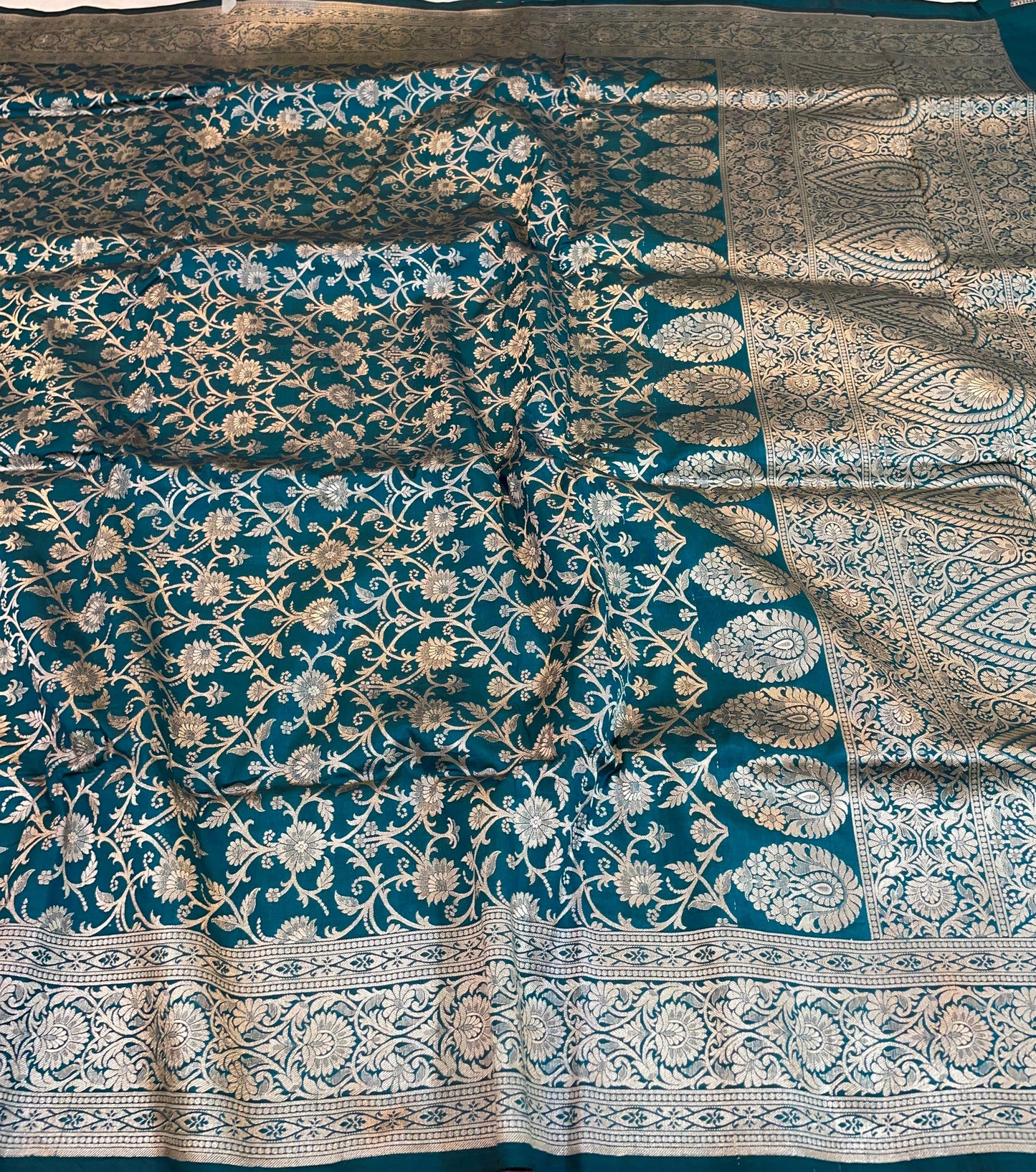 banarasi pure katan silk Saree Code-WEA063