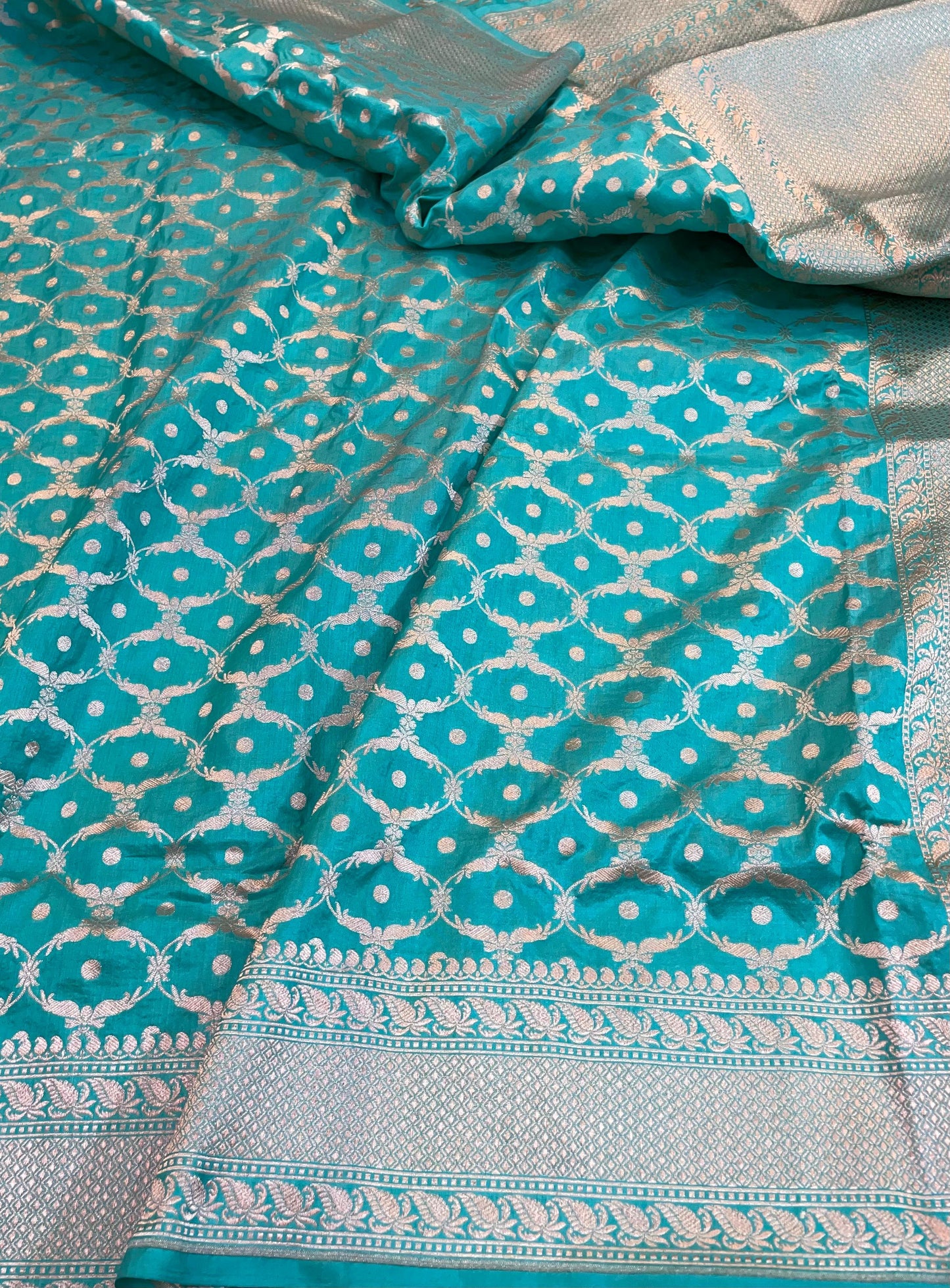 banarasi pure katan silk Saree Code-WEA060