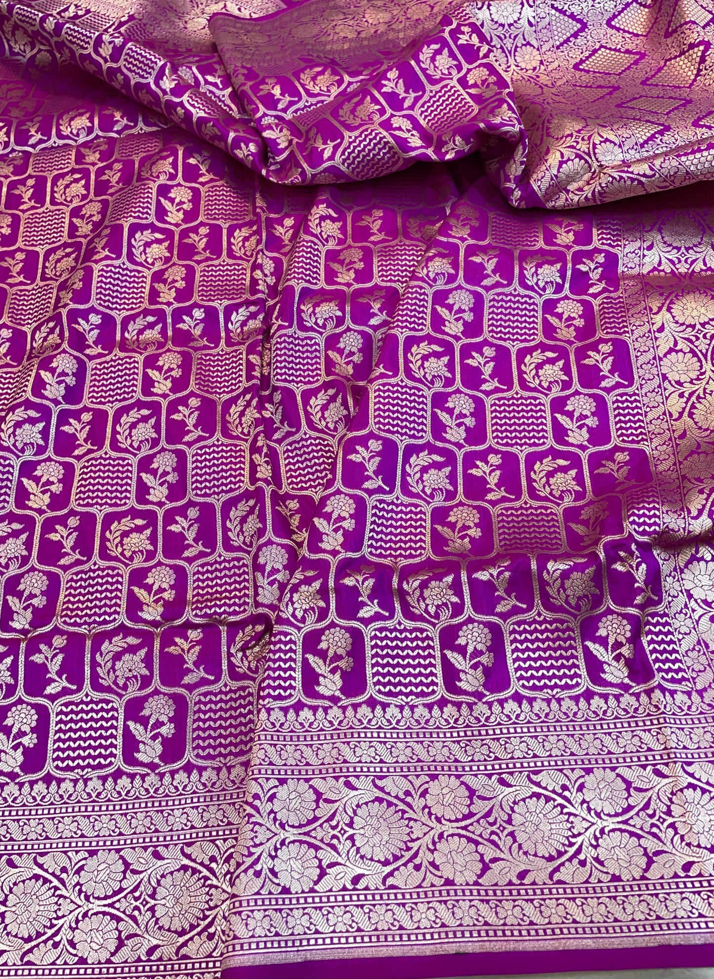 banarasi pure katan silk Saree Code-WEA056