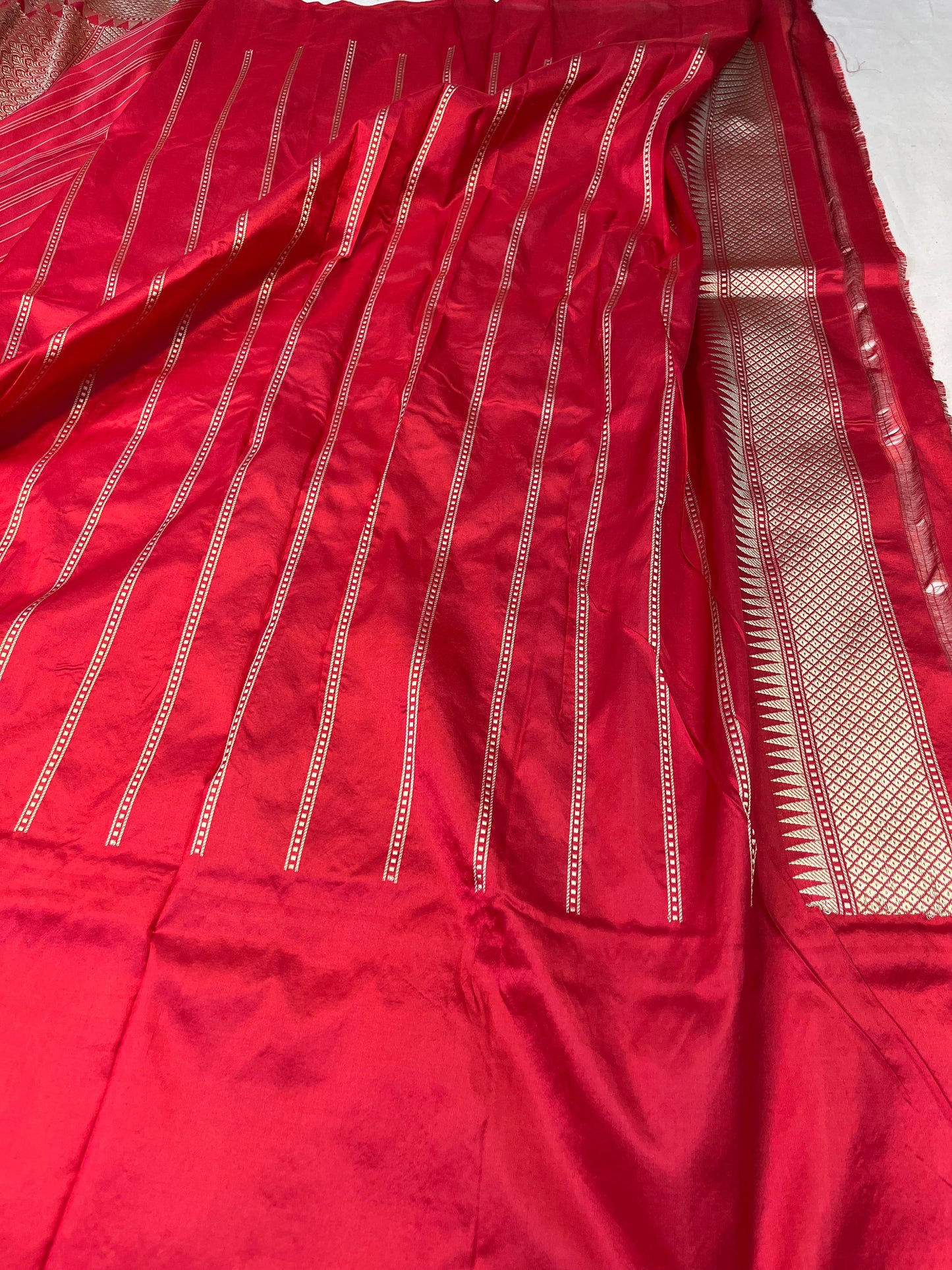 banarasi pure katan silk Saree Code-WEA055