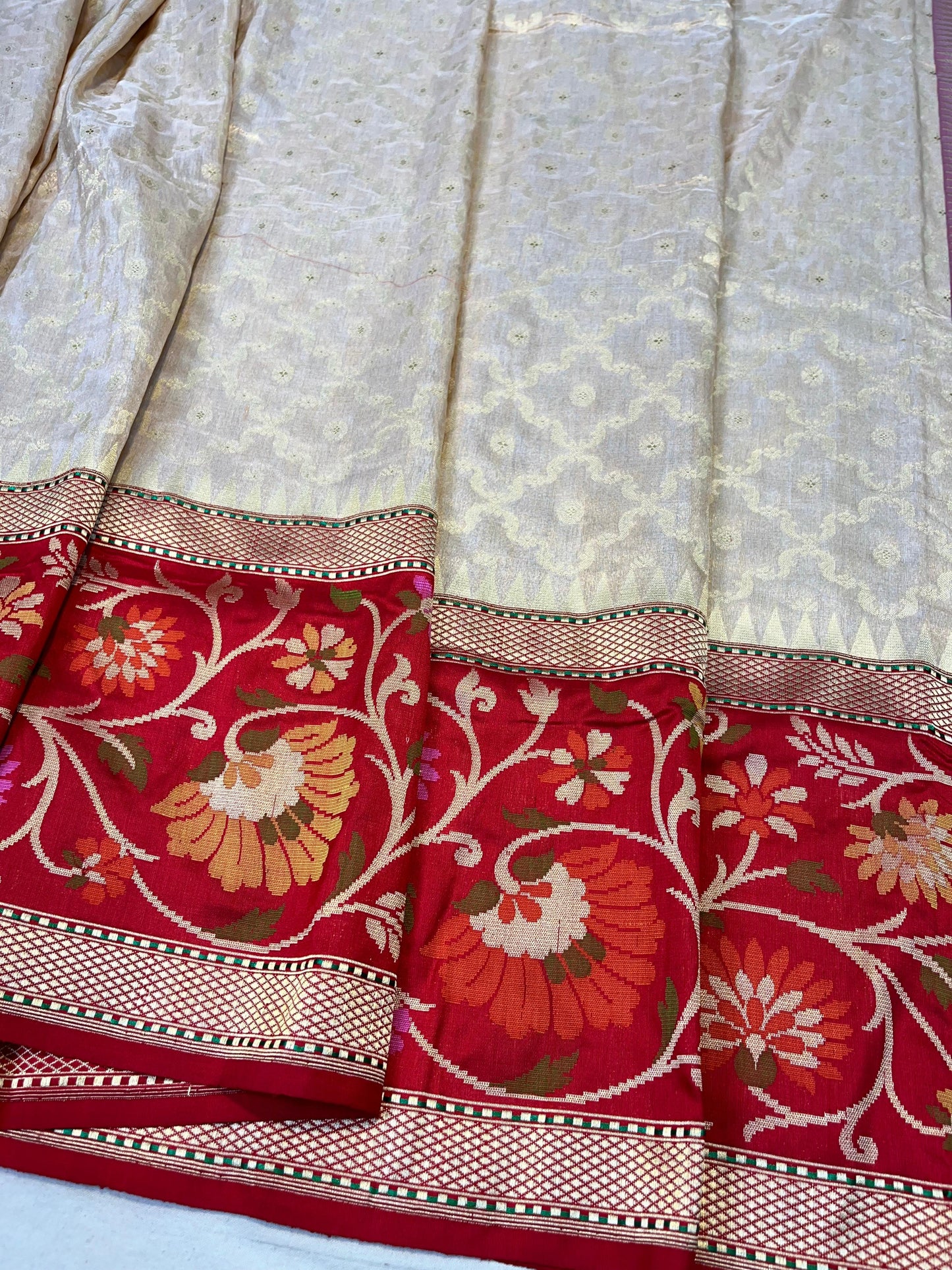 banarasi pure katan silk Saree Code-WEA054