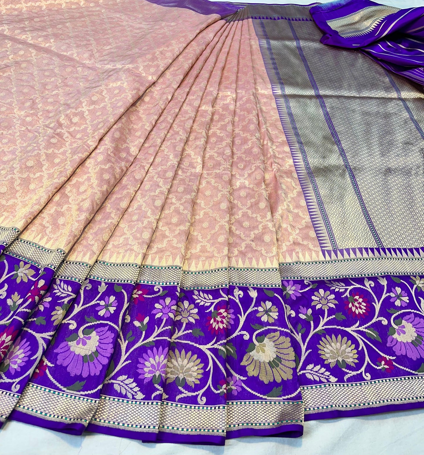 banarasi pure katan silk Saree Code-WEA053