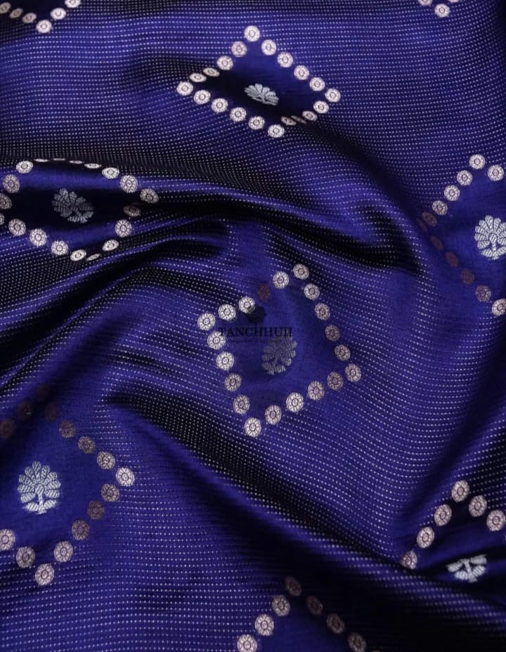 Banarasi handloom premium Katan silk saree Code-SUA033