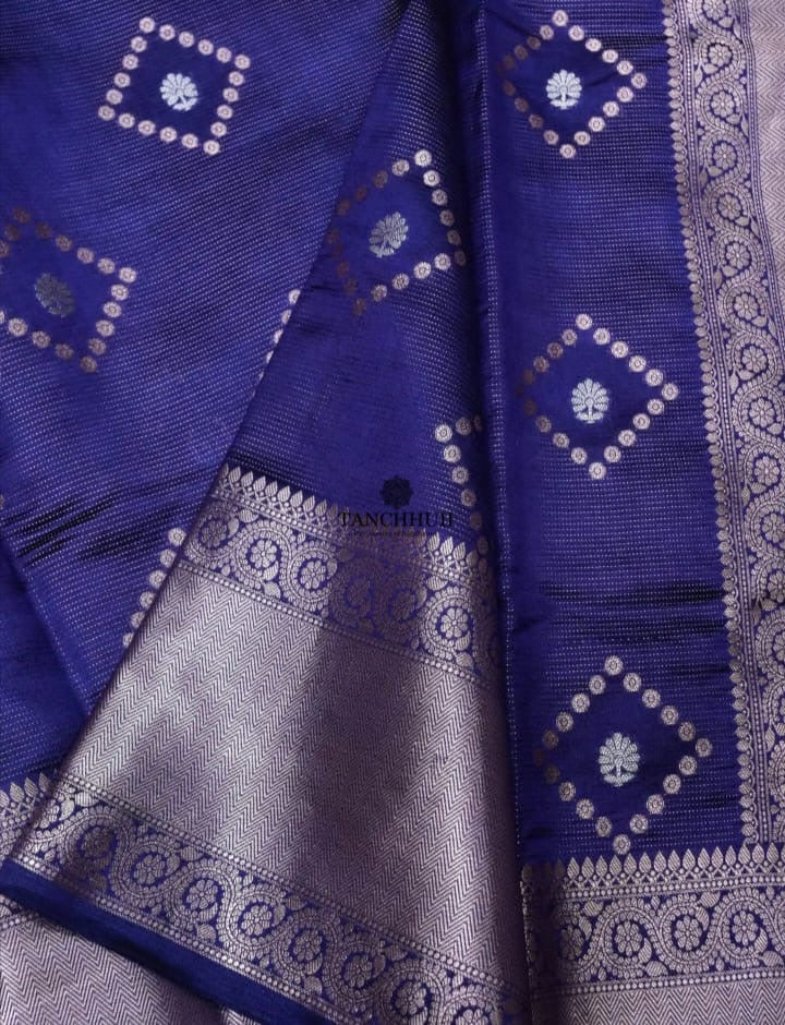 Banarasi handloom premium Katan silk saree Code-SUA033