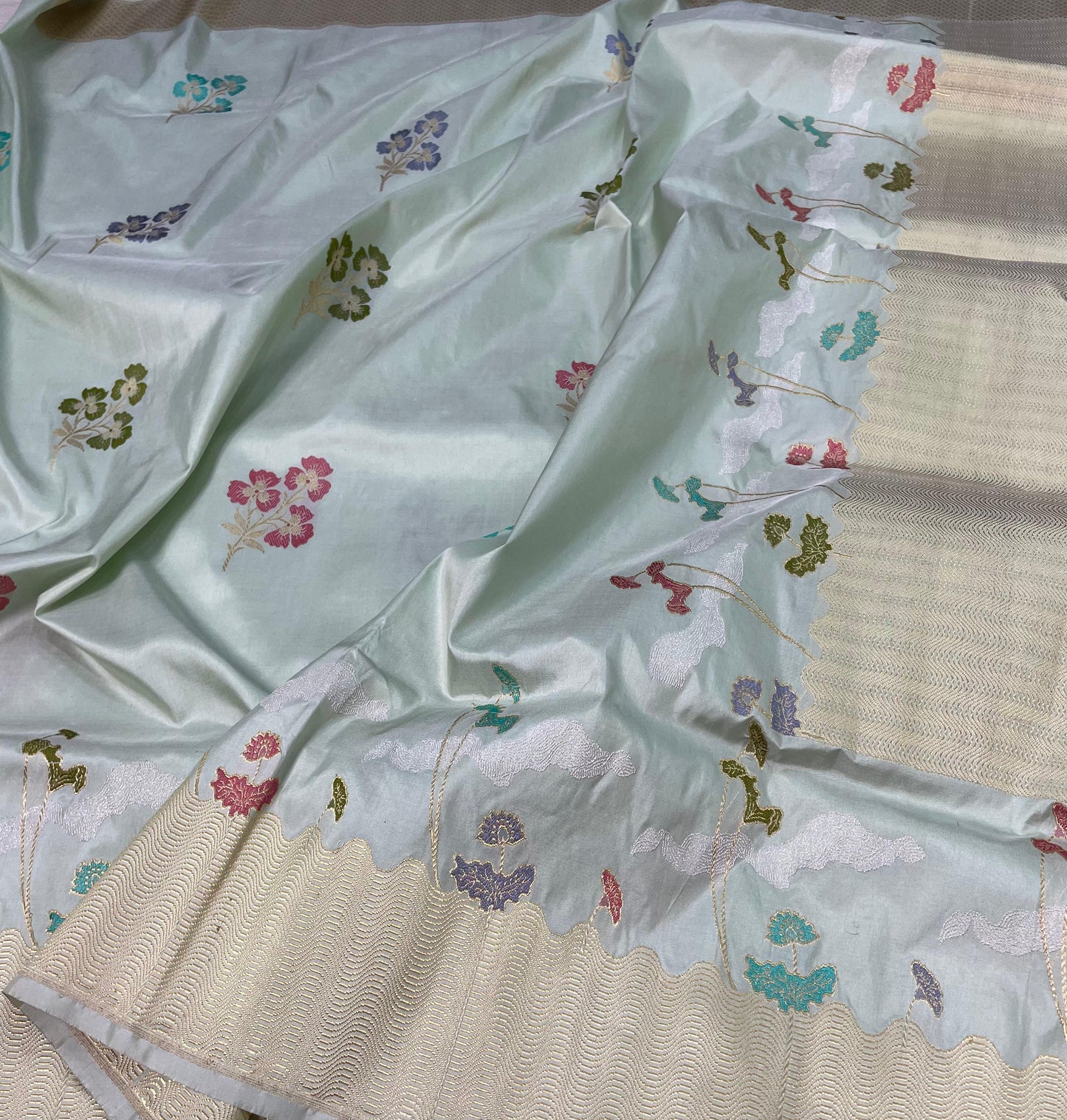 banarasi pure katan silk Saree Code-WEA038