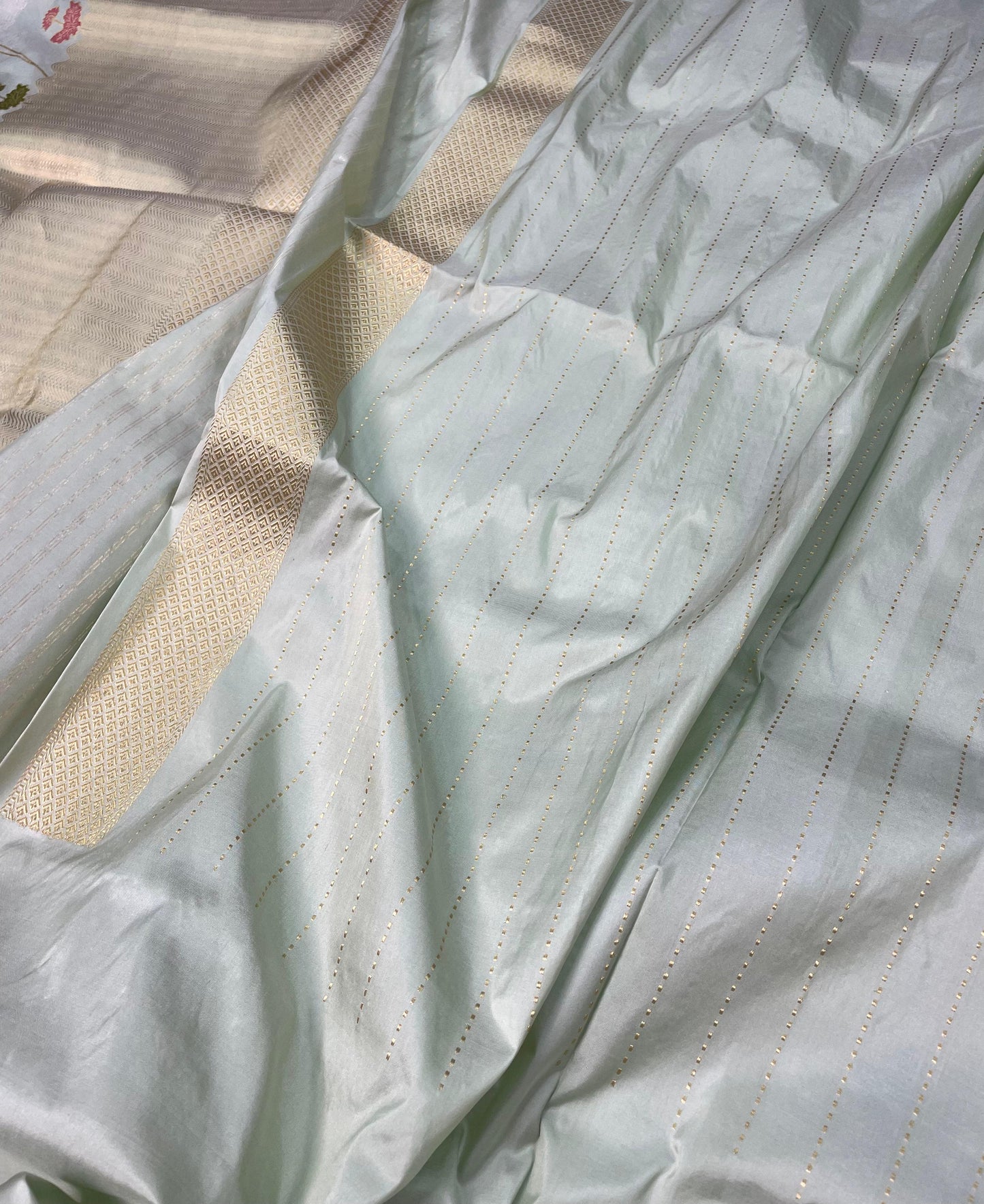 banarasi pure katan silk Saree Code-WEA038