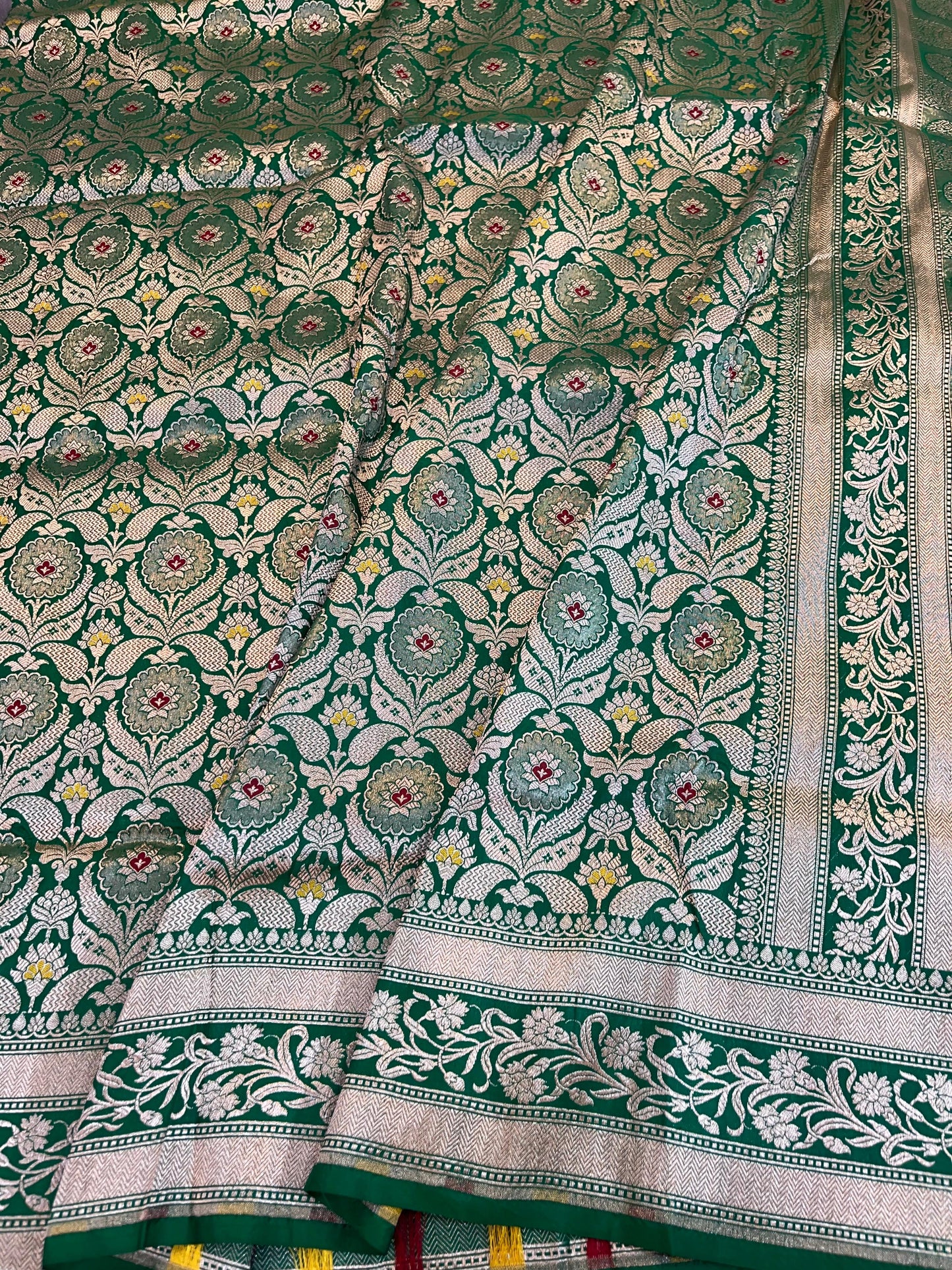 banarasi pure katan silk Saree Code-WEA035