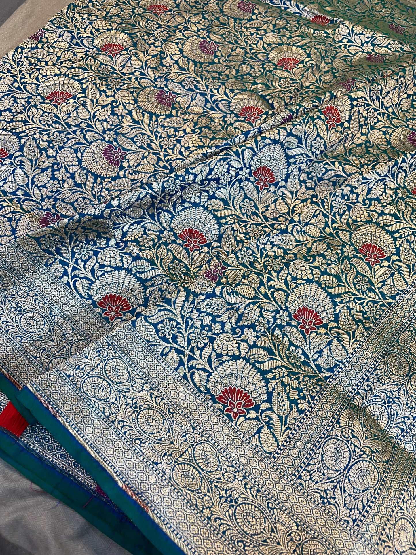 banarasi pure katan silk Saree Code-WEA037