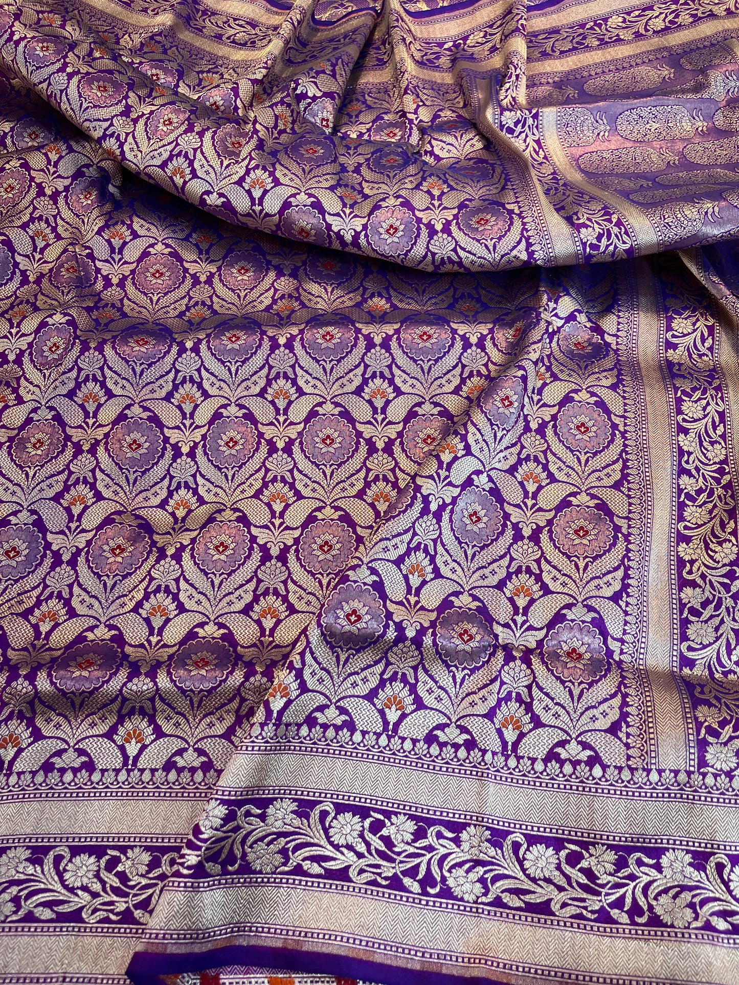 banarasi pure katan silk Saree Code-WEA034