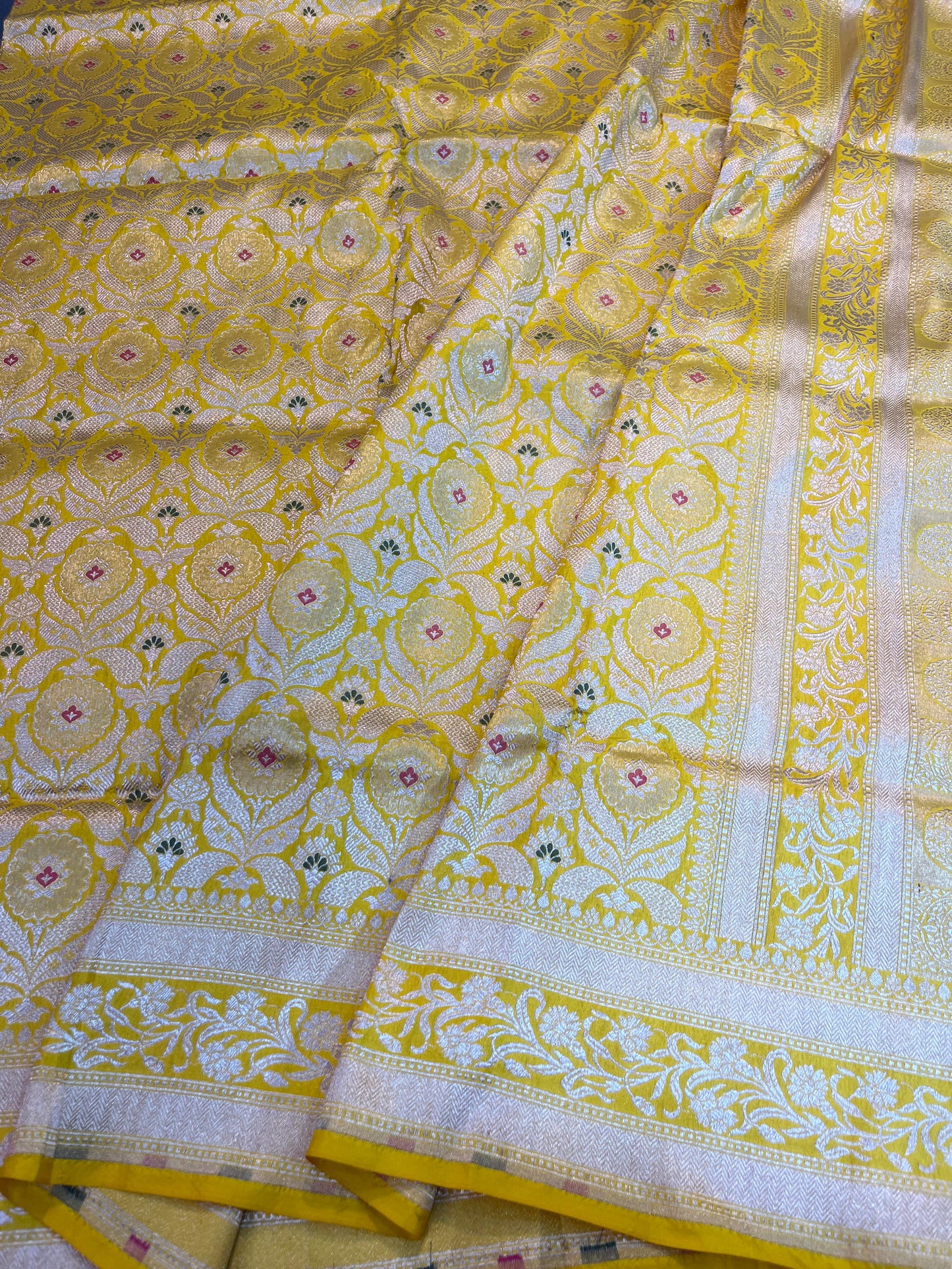 banarasi pure katan silk Saree Code-WEA032