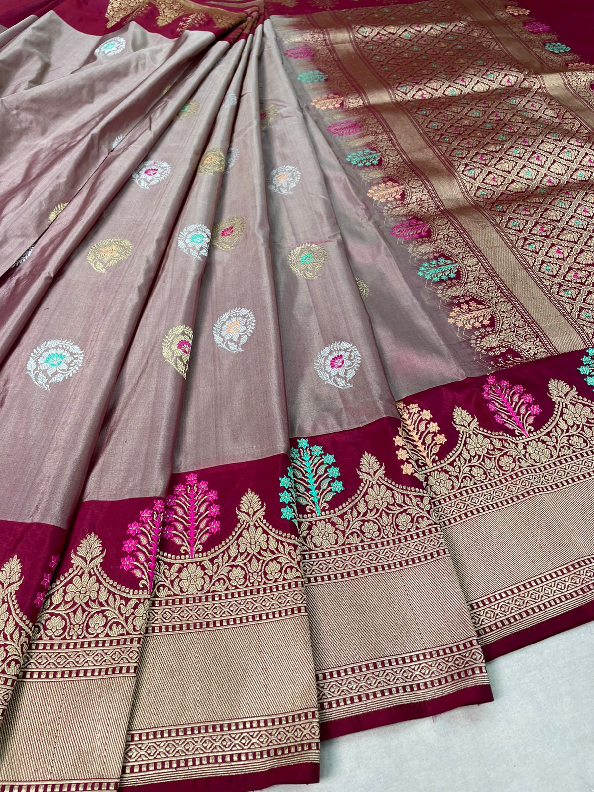 banarasi pure katan silk Saree Code-WEA021