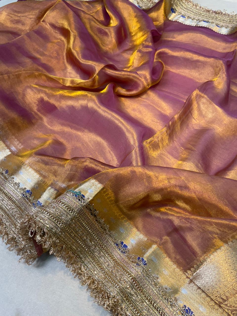 Banaras Handloom Pure Tissue Silk Saree Code-WEA014