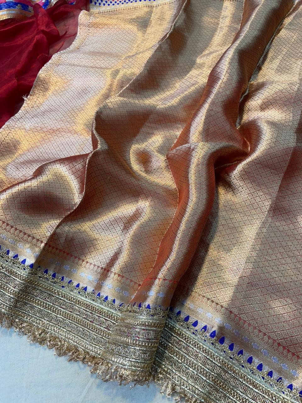Banaras Handloom Pure Tissue Silk Saree Code-WEA020